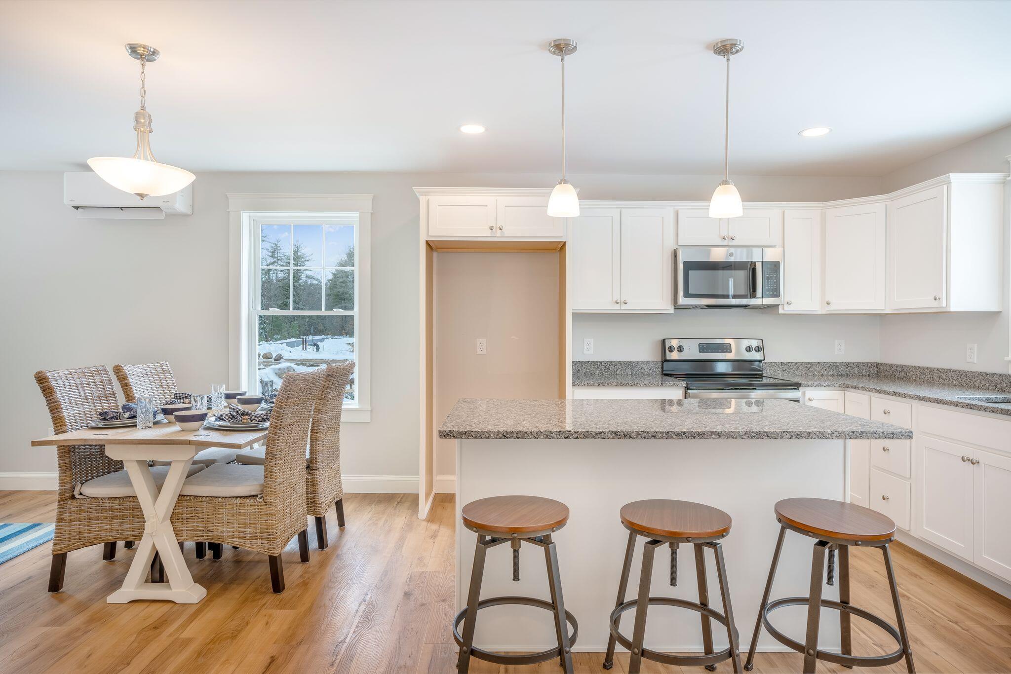 82 Independence Way, 5