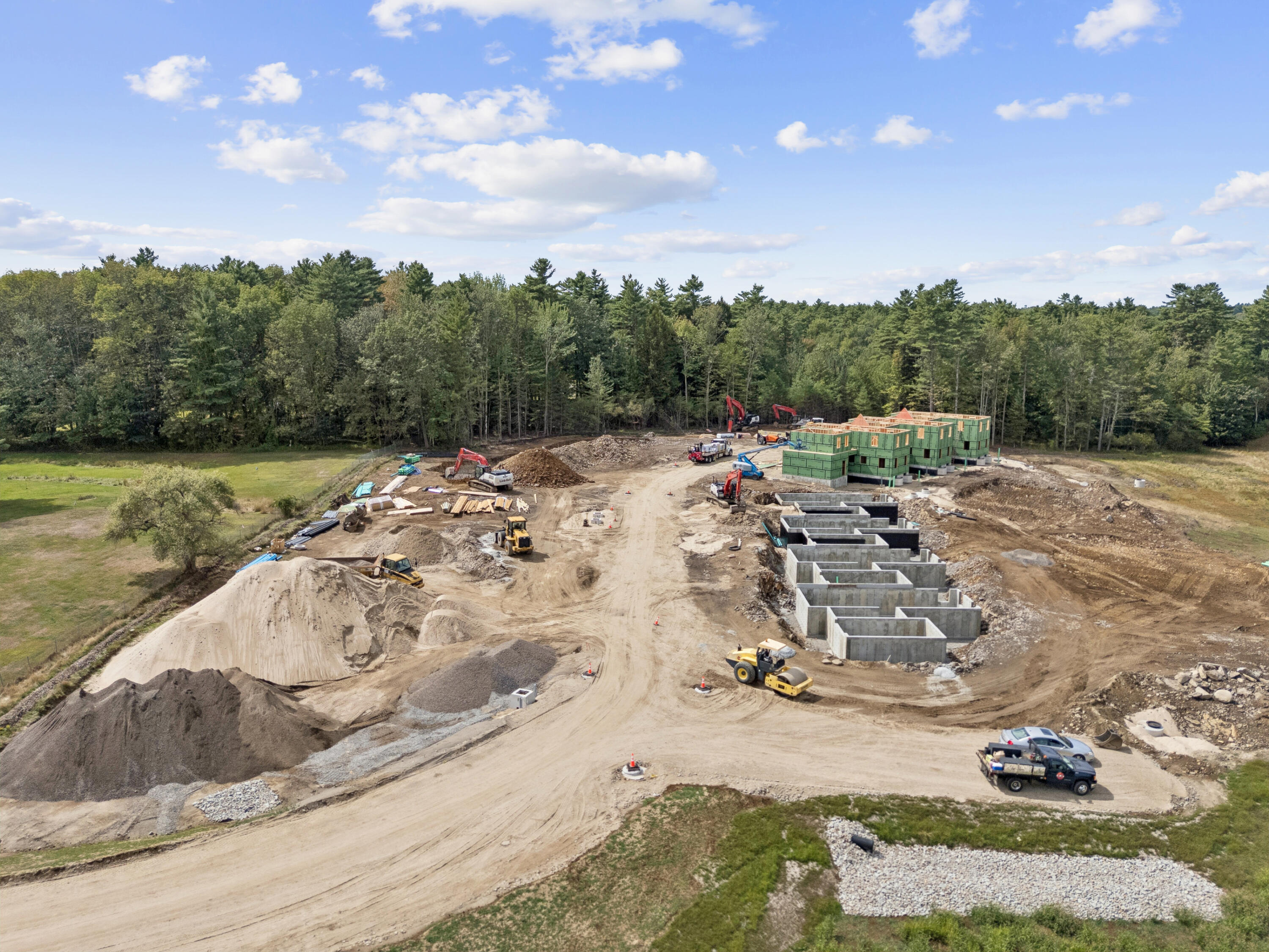 20 Fairway Commons Drive, 2