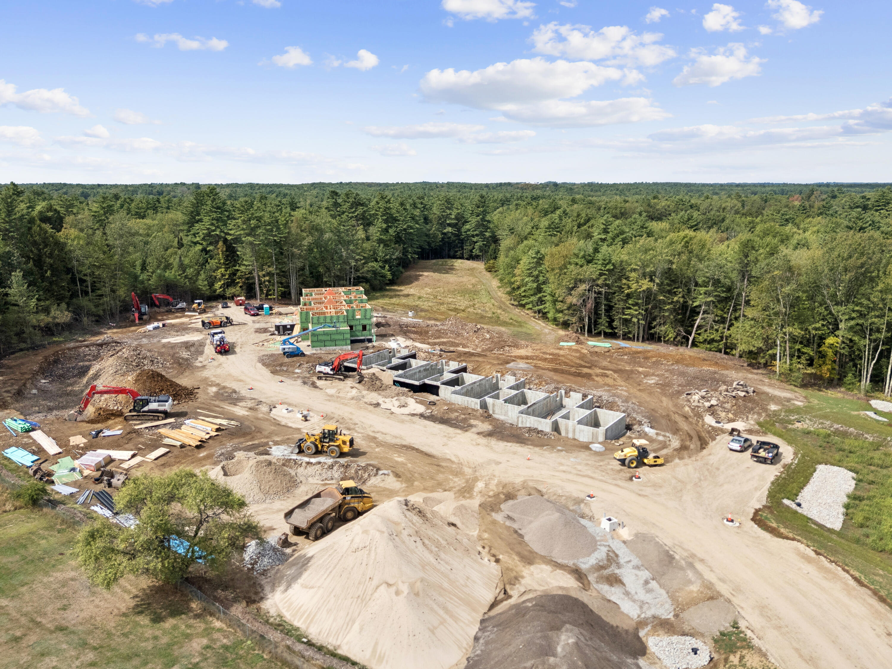 20 Fairway Commons Drive, 2