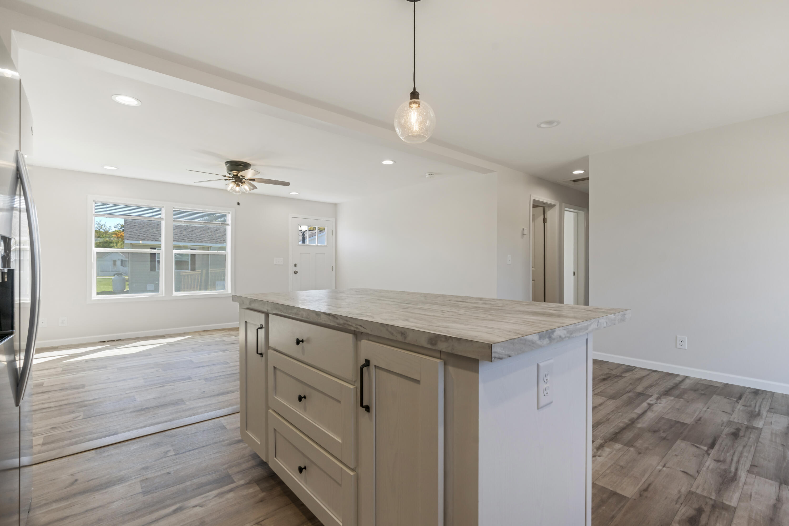 20 Colony Way