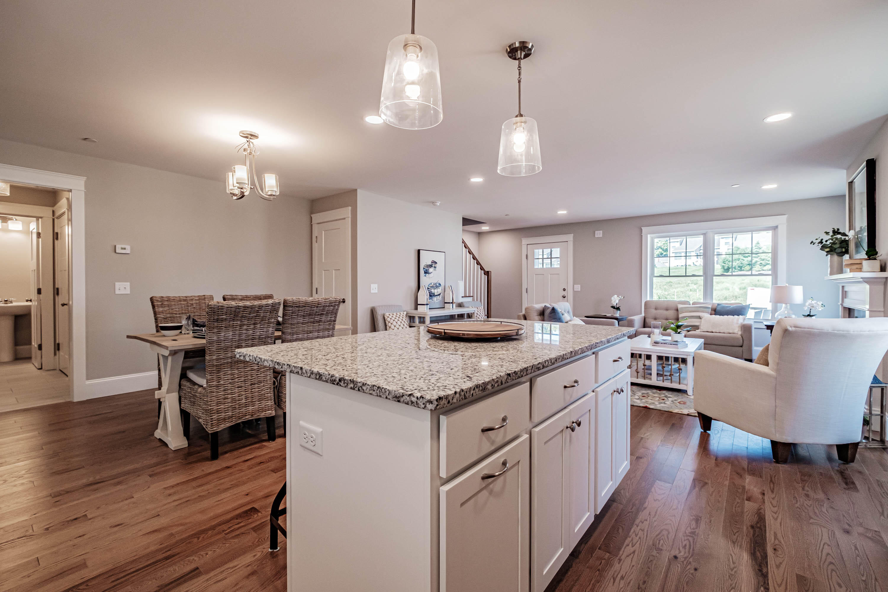 195 Falcon Crest Drive, 35