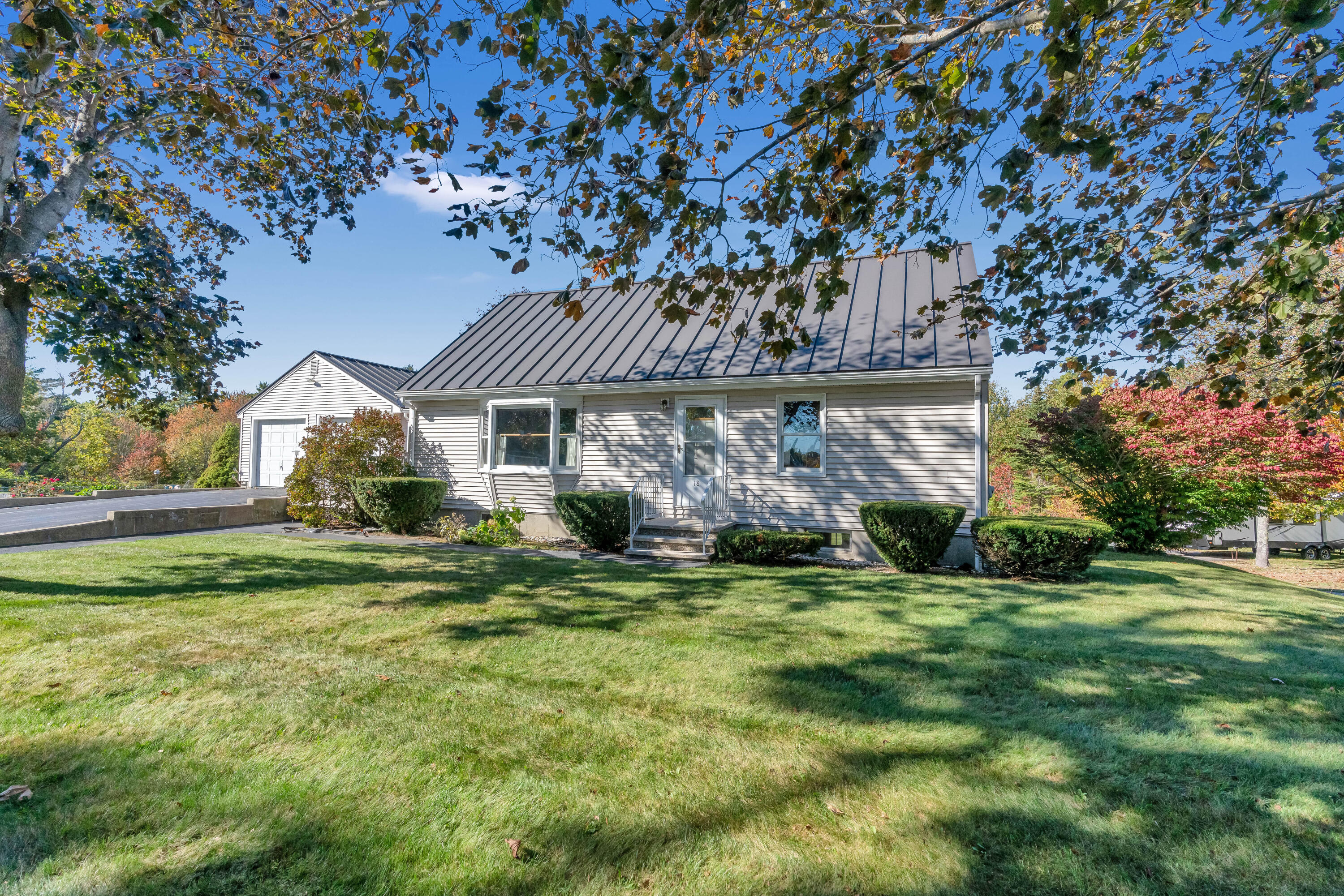 18 Millbrook Road