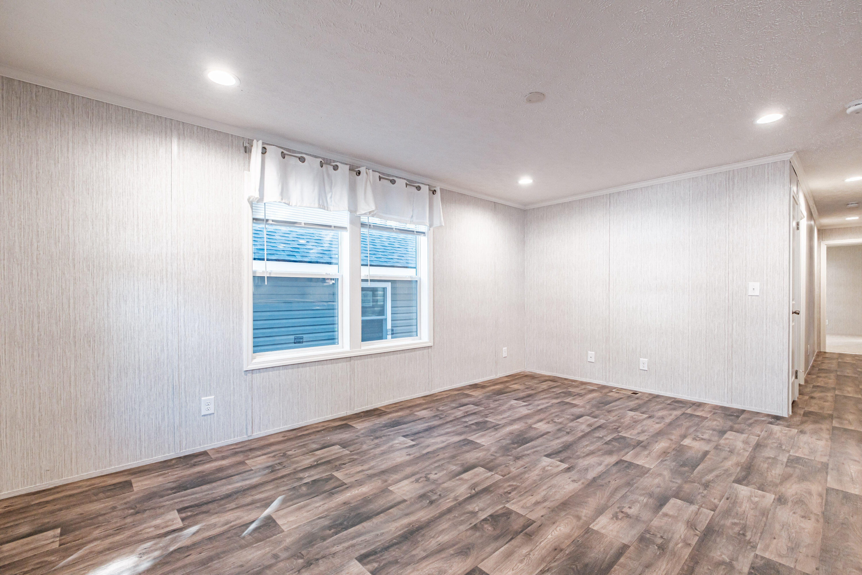 10 Dode Drive, Saco