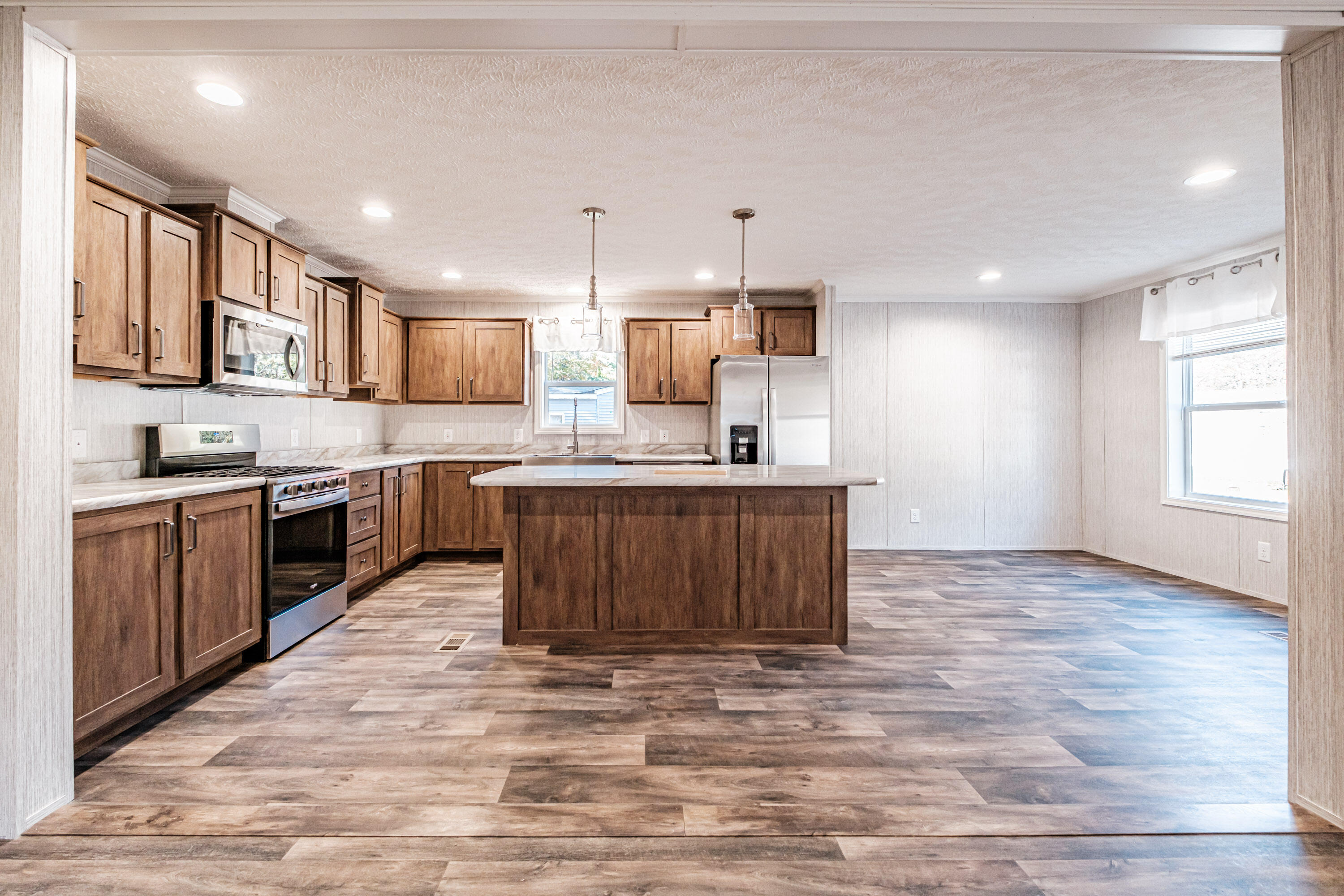 10 Dode Drive, Saco