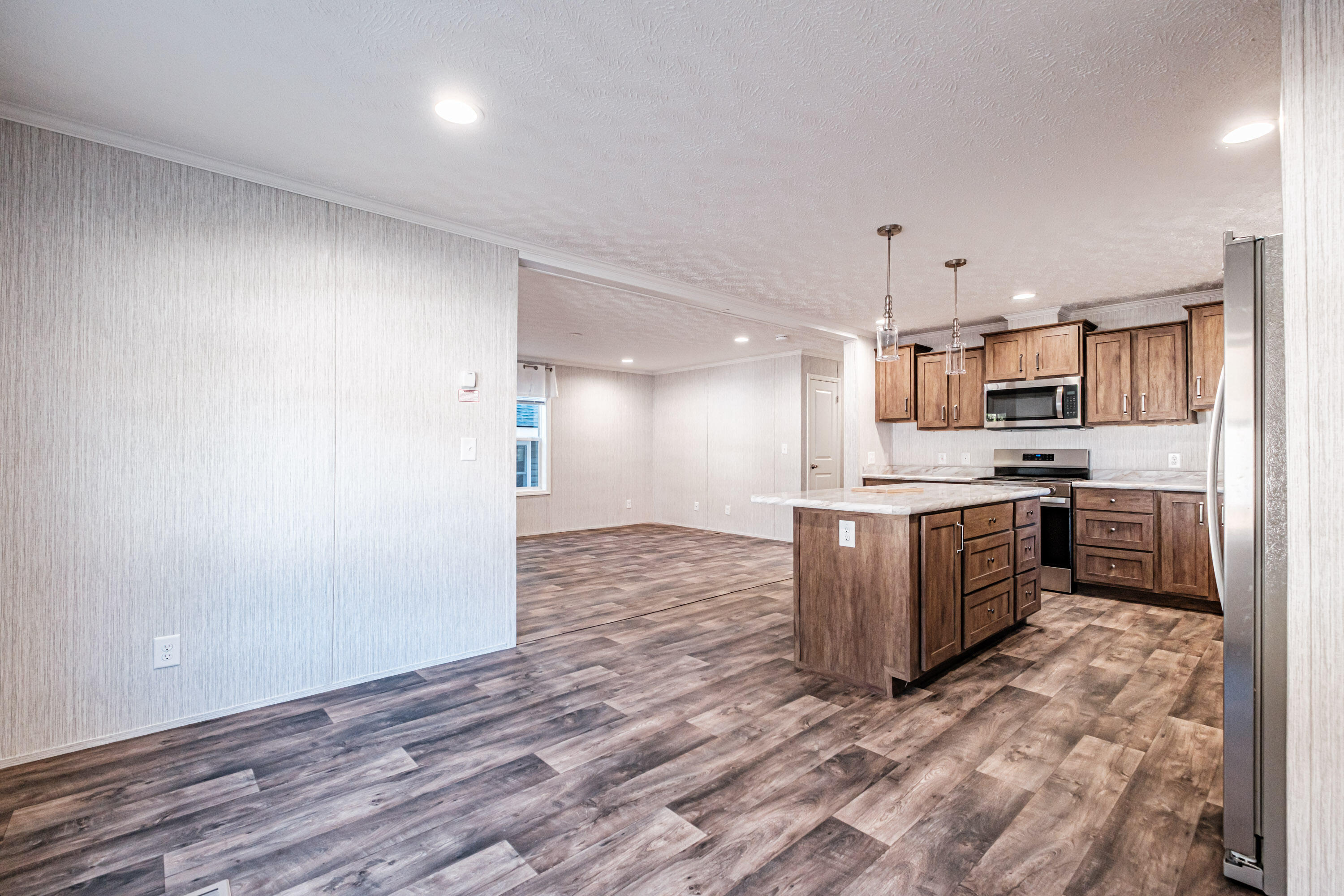 10 Dode Drive, Saco