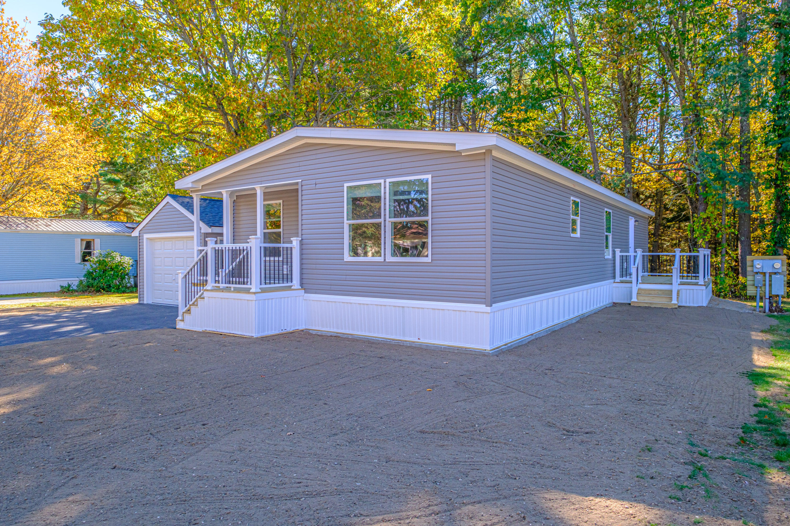 10 Dode Drive, Saco