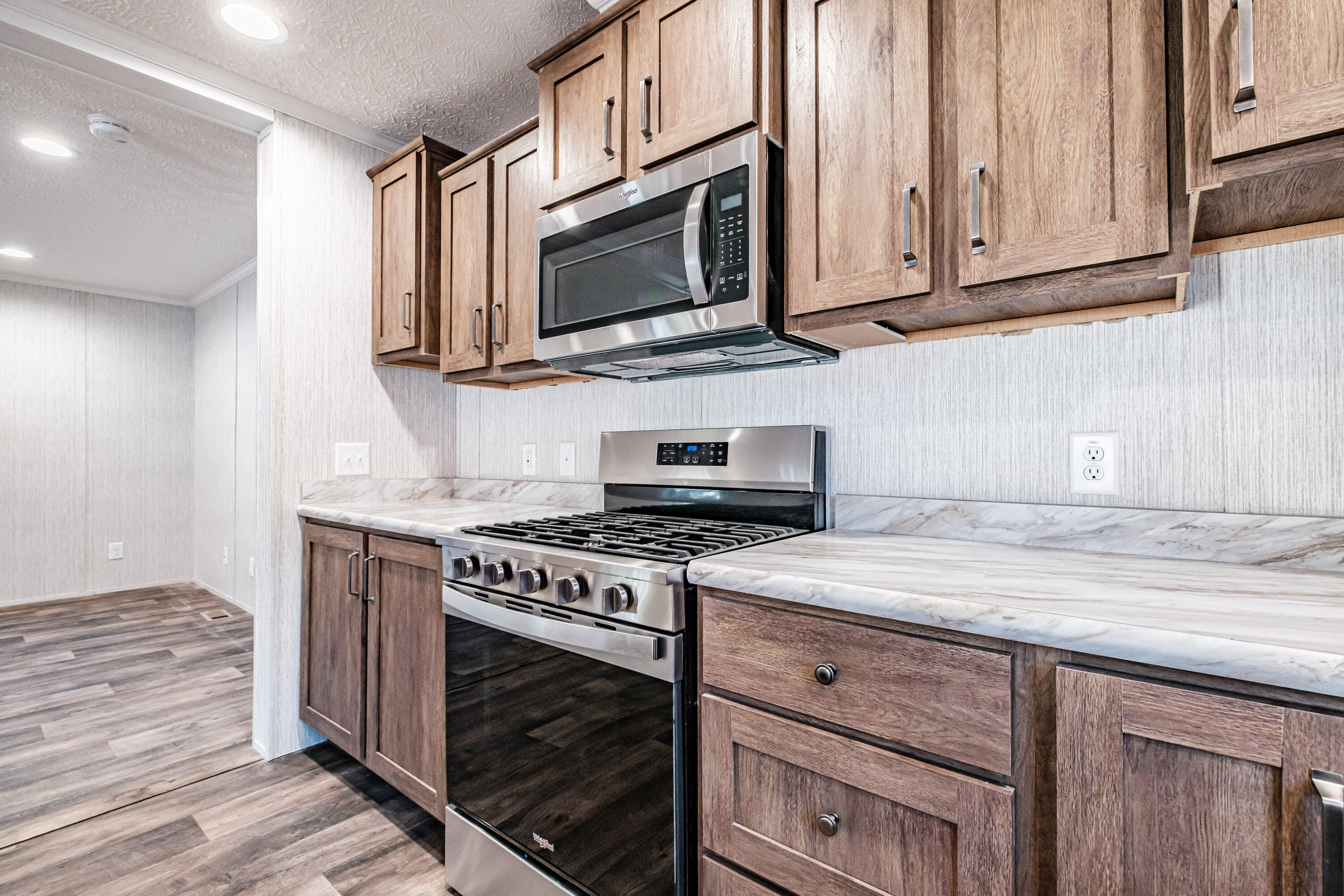 10 Dode Drive, Saco
