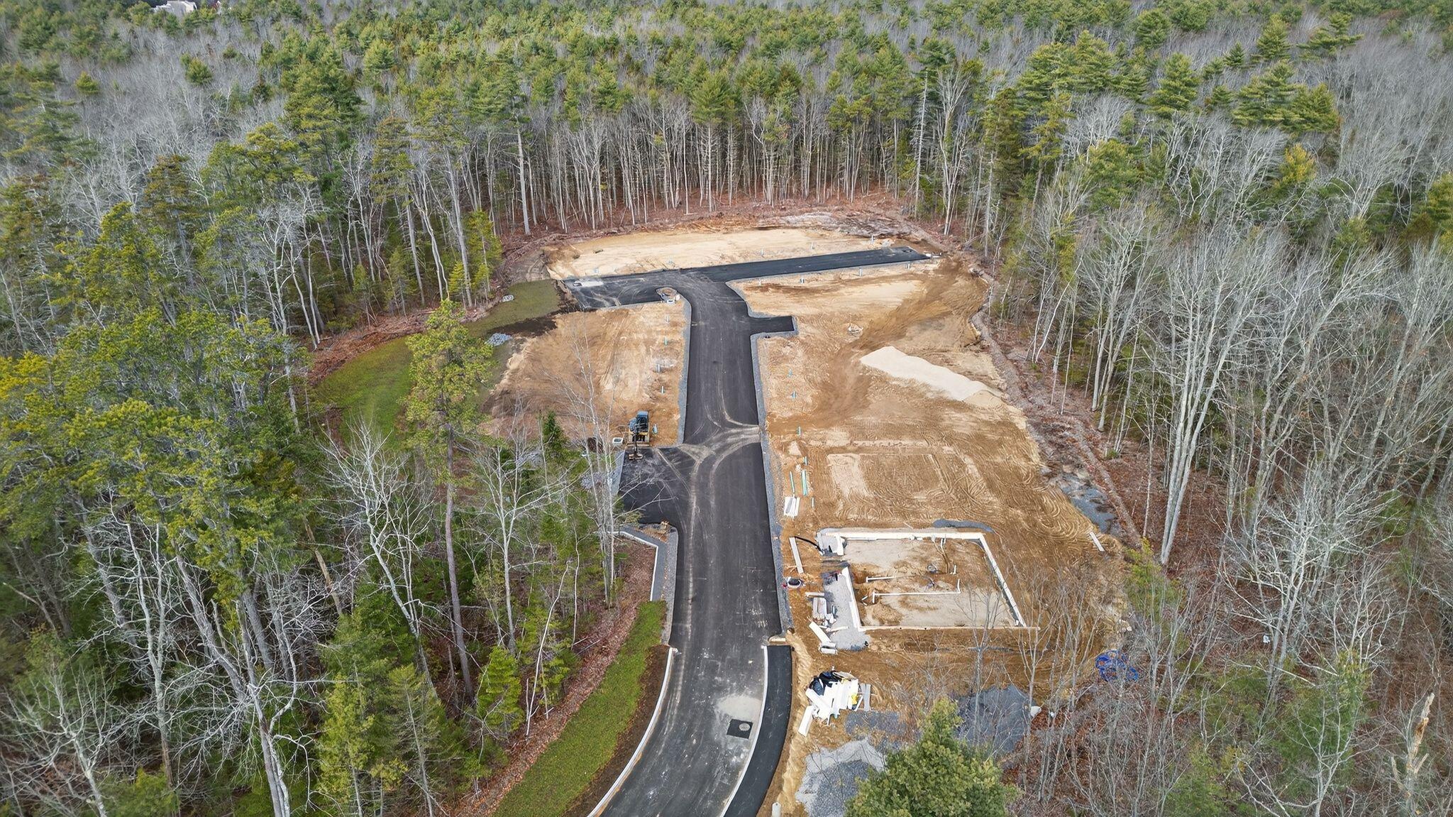 5 Creekside Court, 3