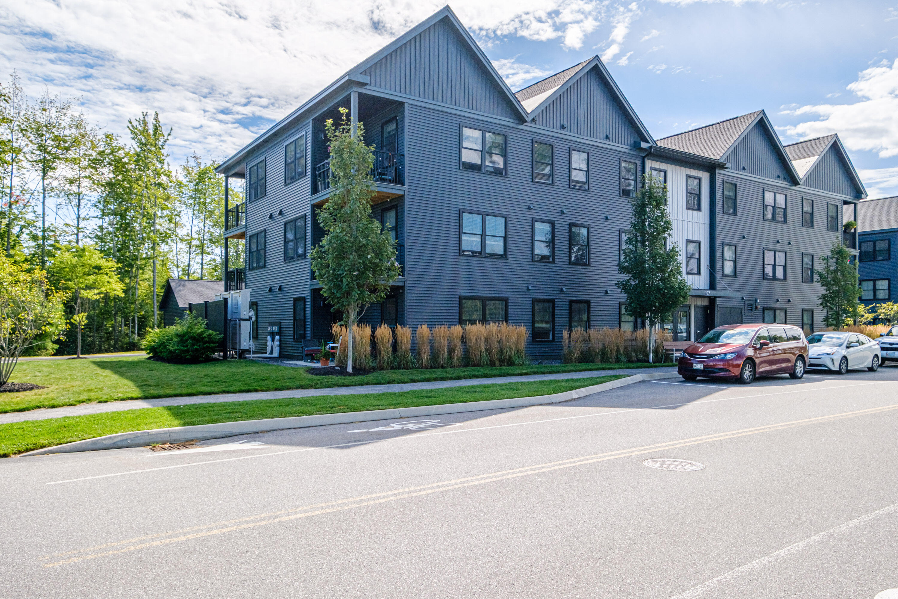 137 Scarborough Downs Road Unit: 321
