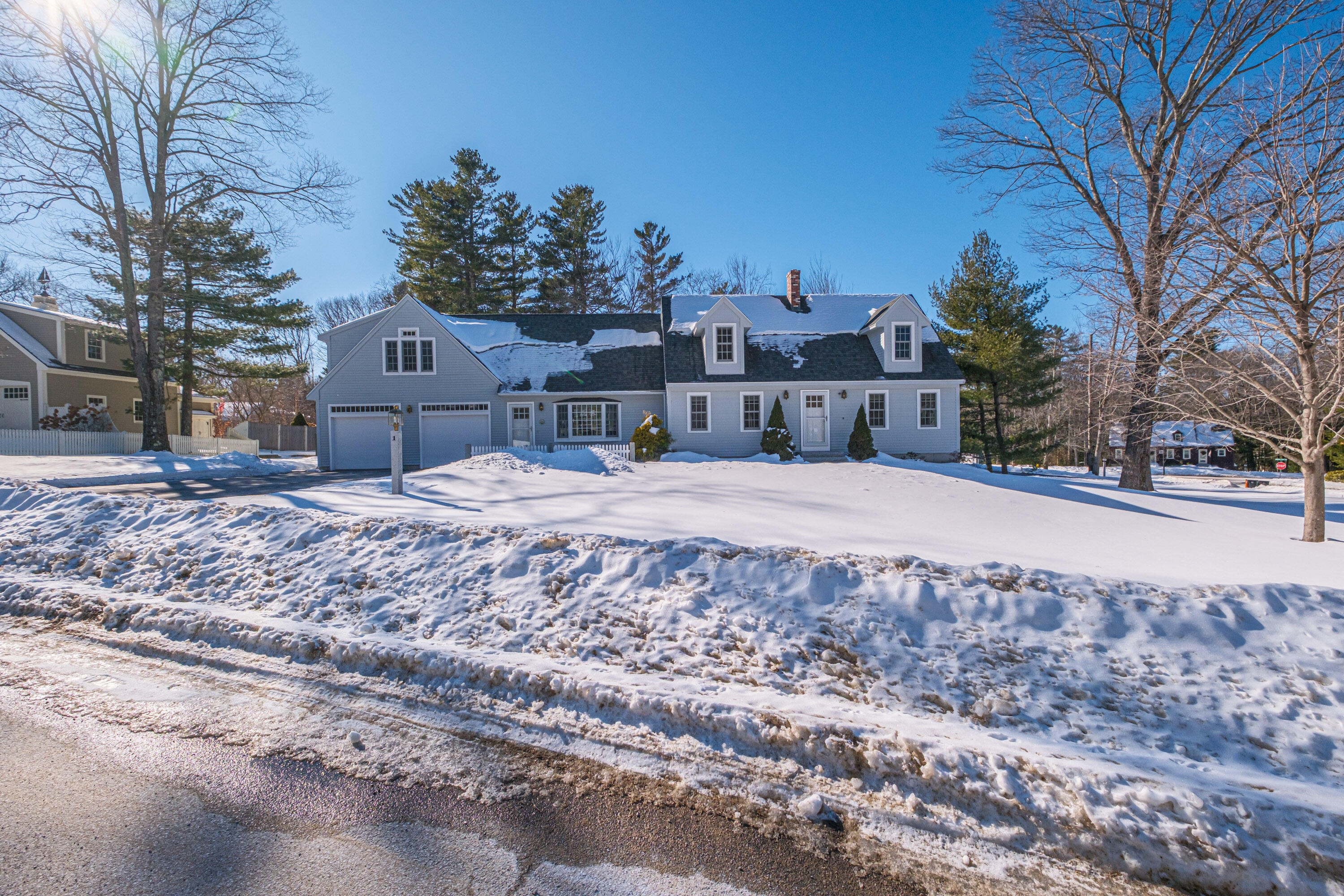 1 Pine Ledge Drive