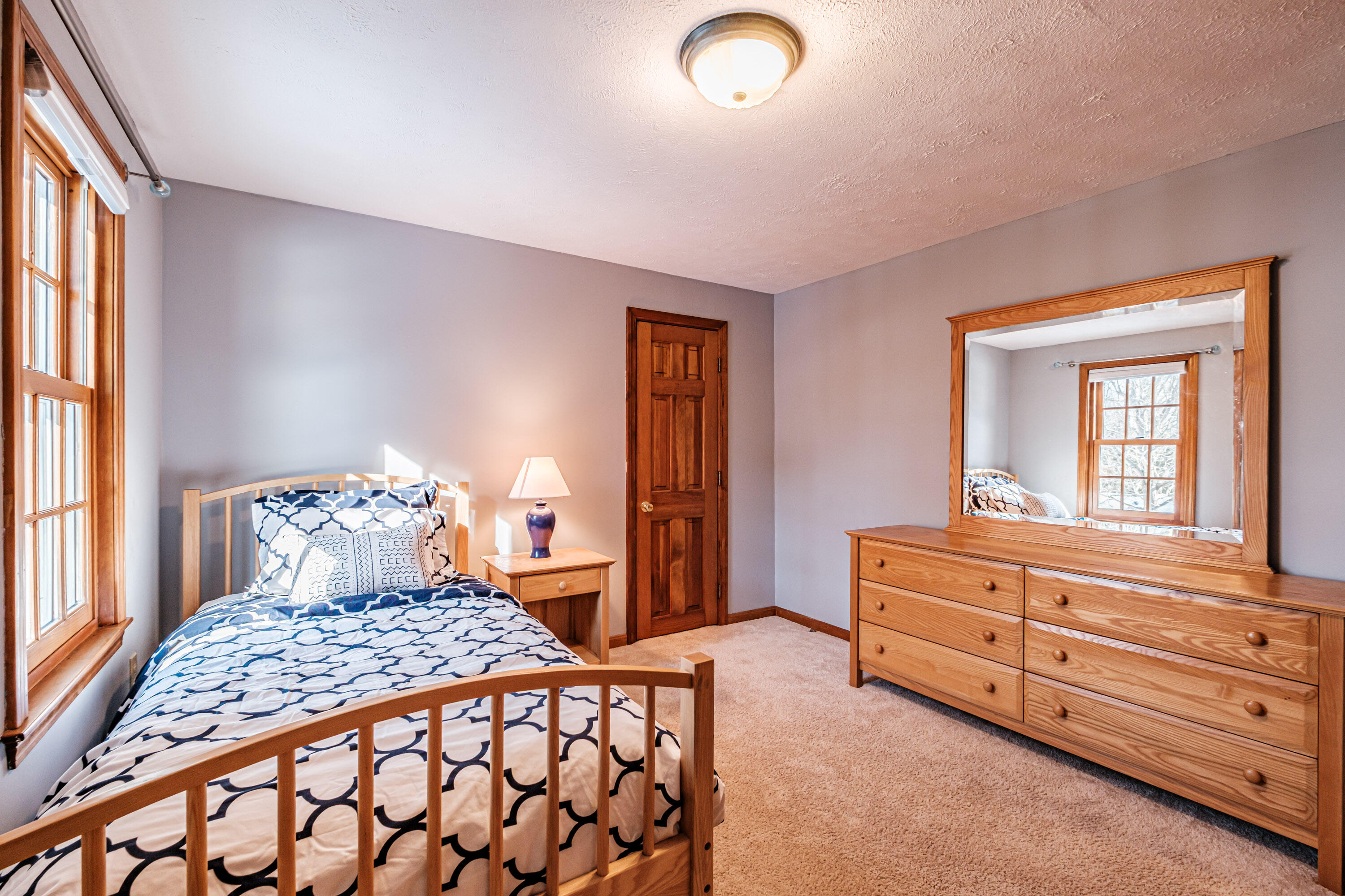 1 Pine Ledge Drive