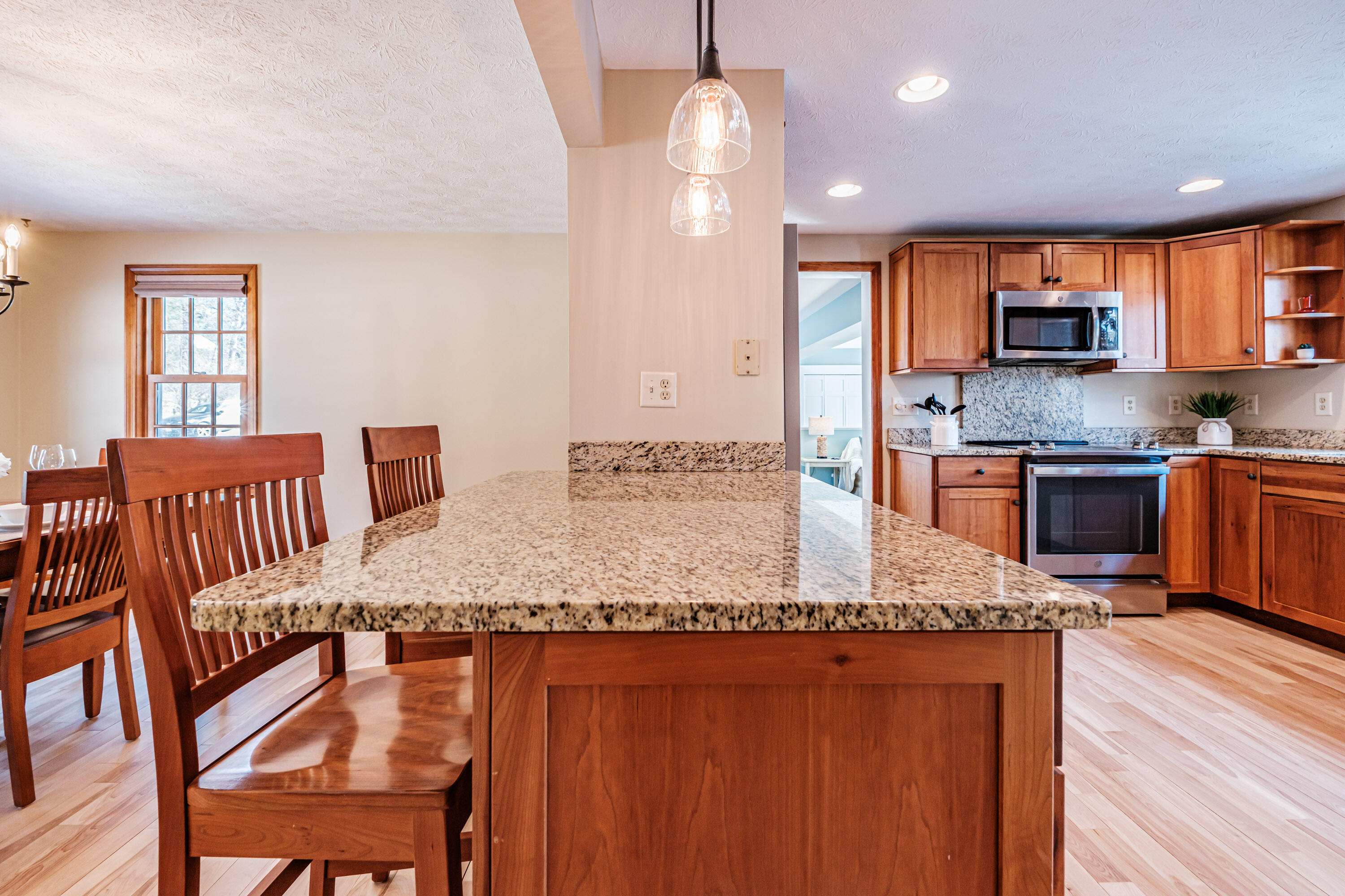 1 Pine Ledge Drive