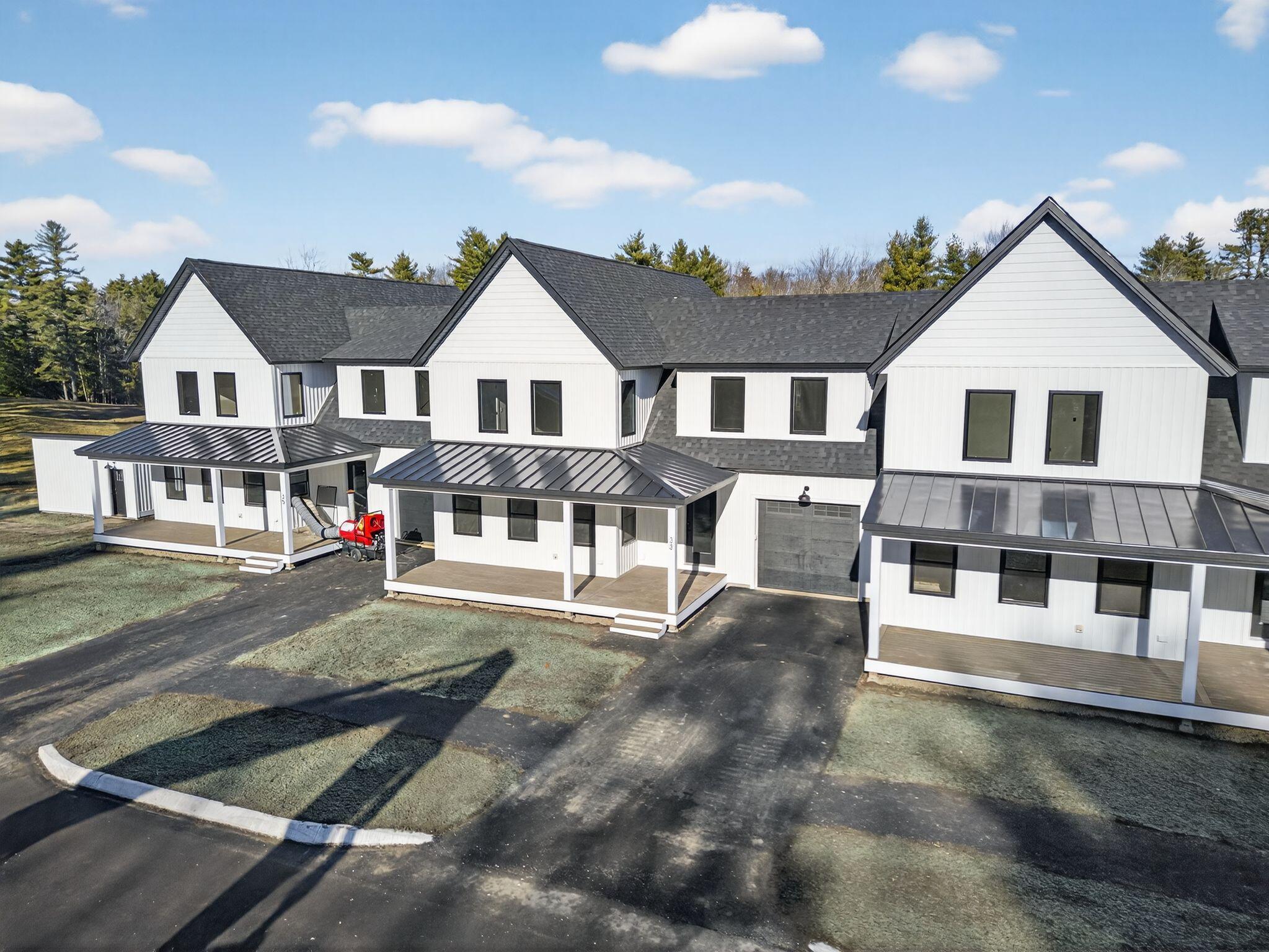 31 Fairway Commons Drive 12