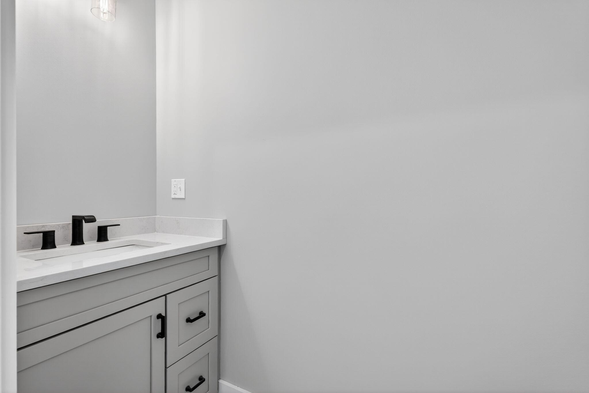 31 Fairway Commons Drive 12