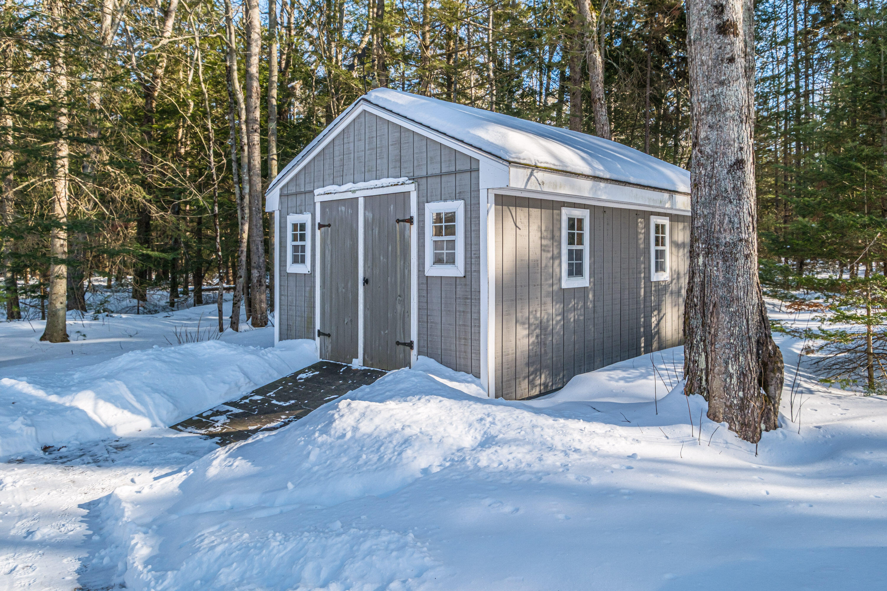 16 Laurel Ridge Road