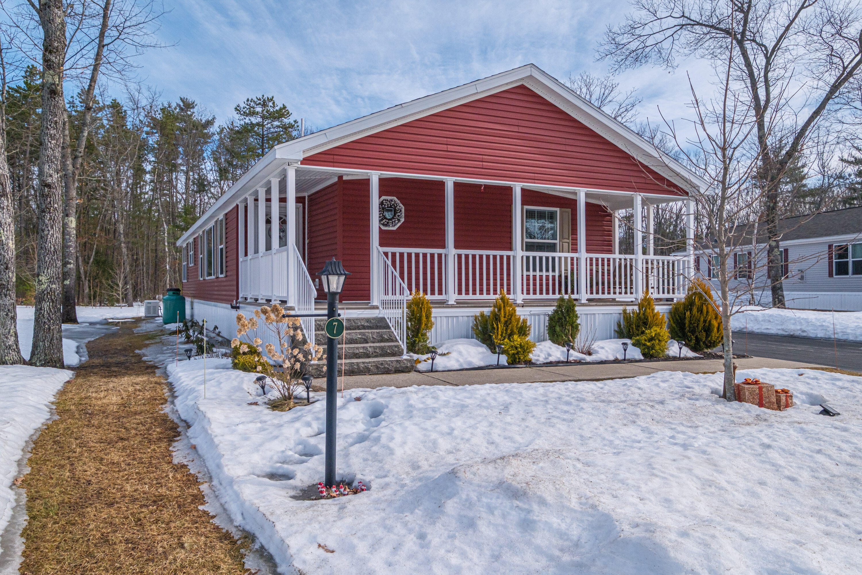 7 Conifer Drive