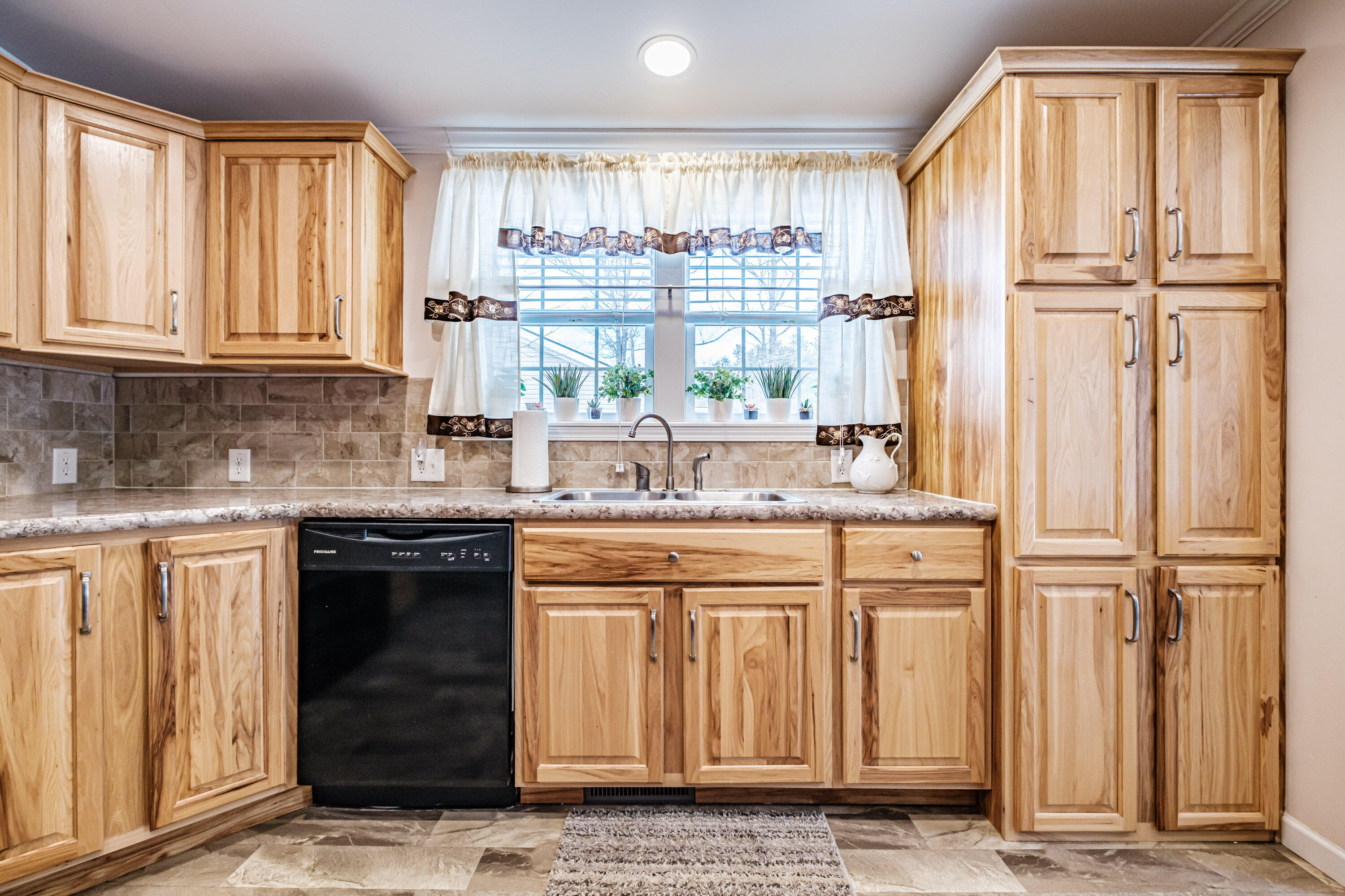 7 Conifer Drive