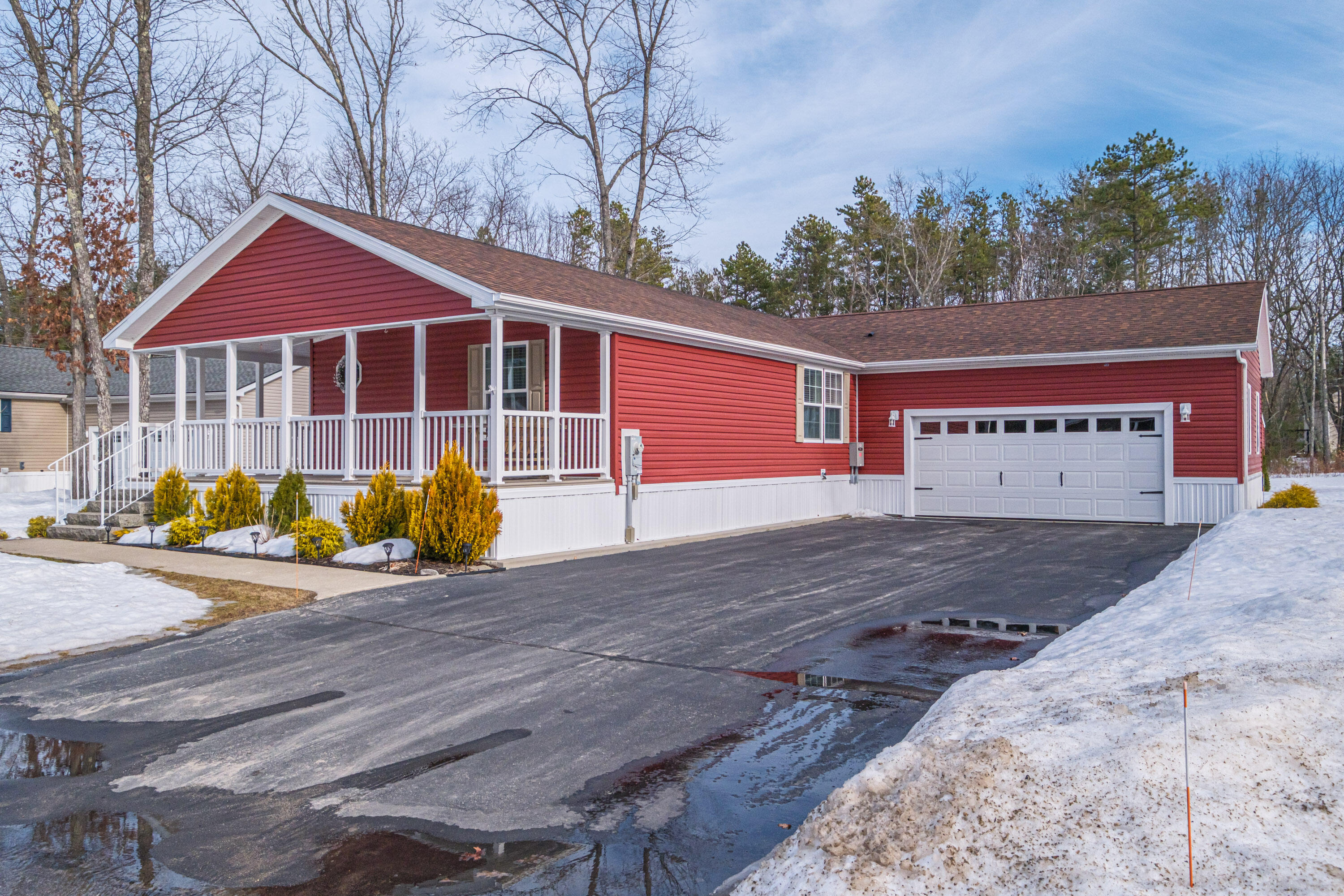 7 Conifer Drive
