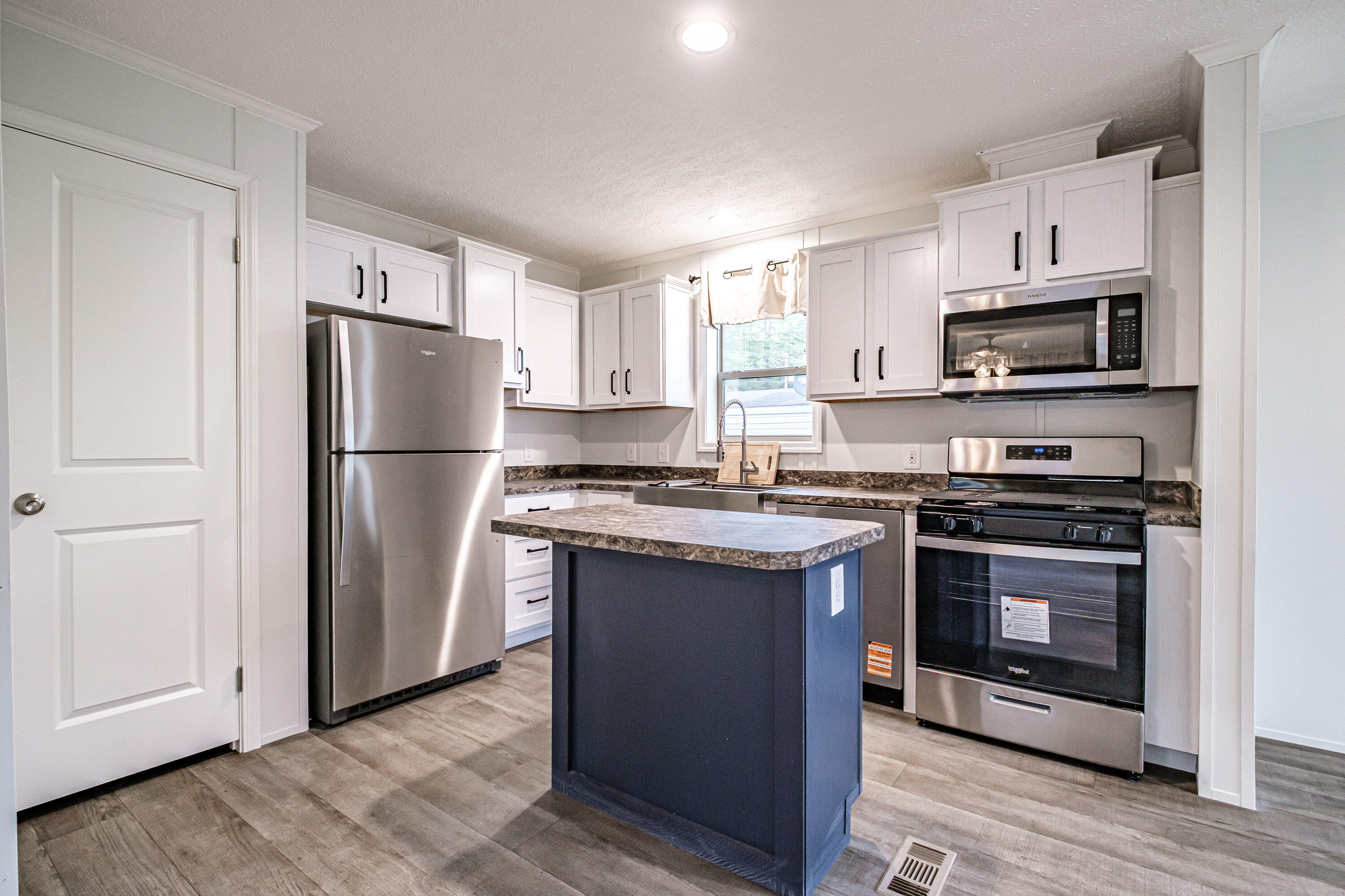 8 Maplewood Drive