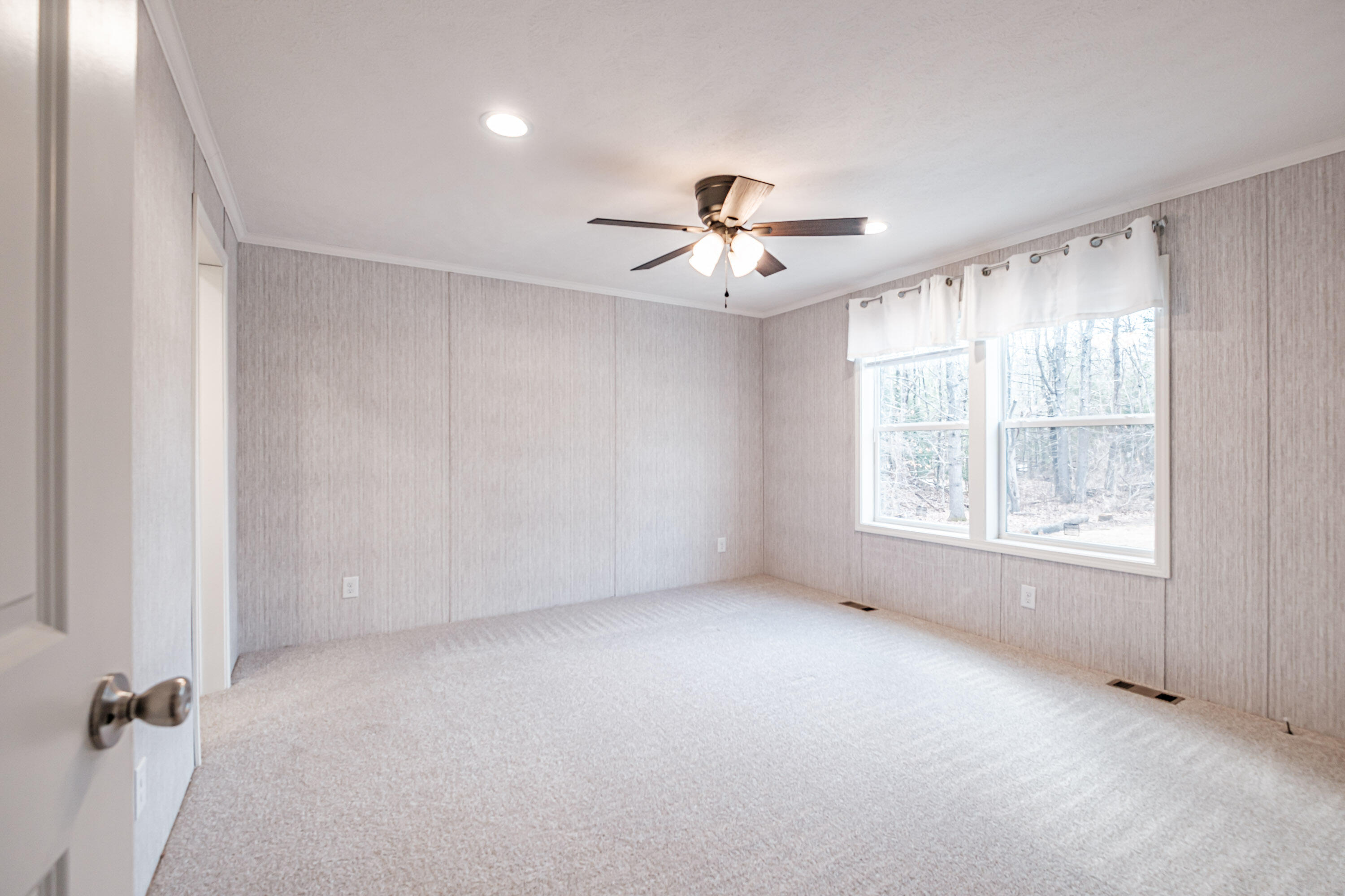 16 Pine Haven Street