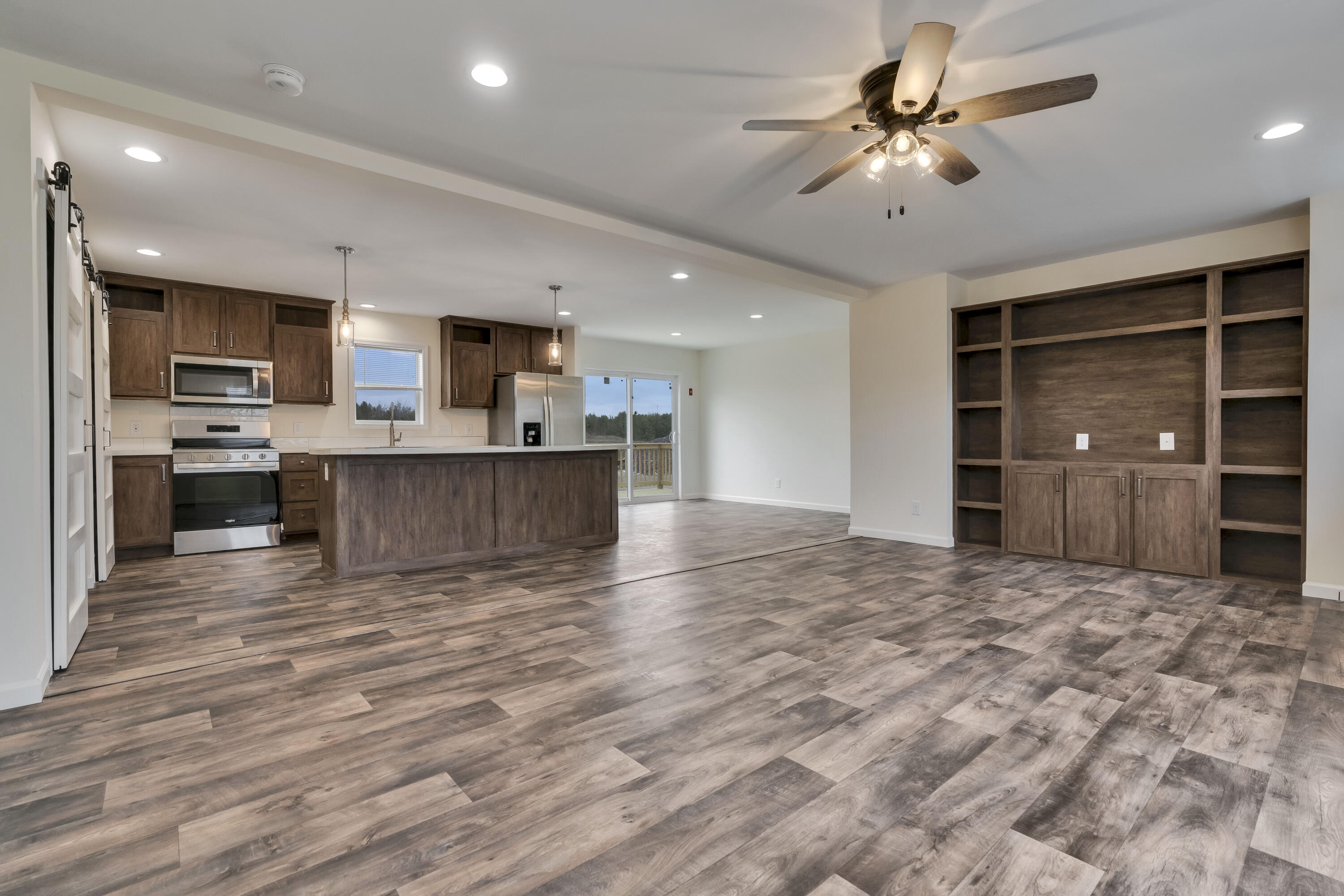 22 Colony Way