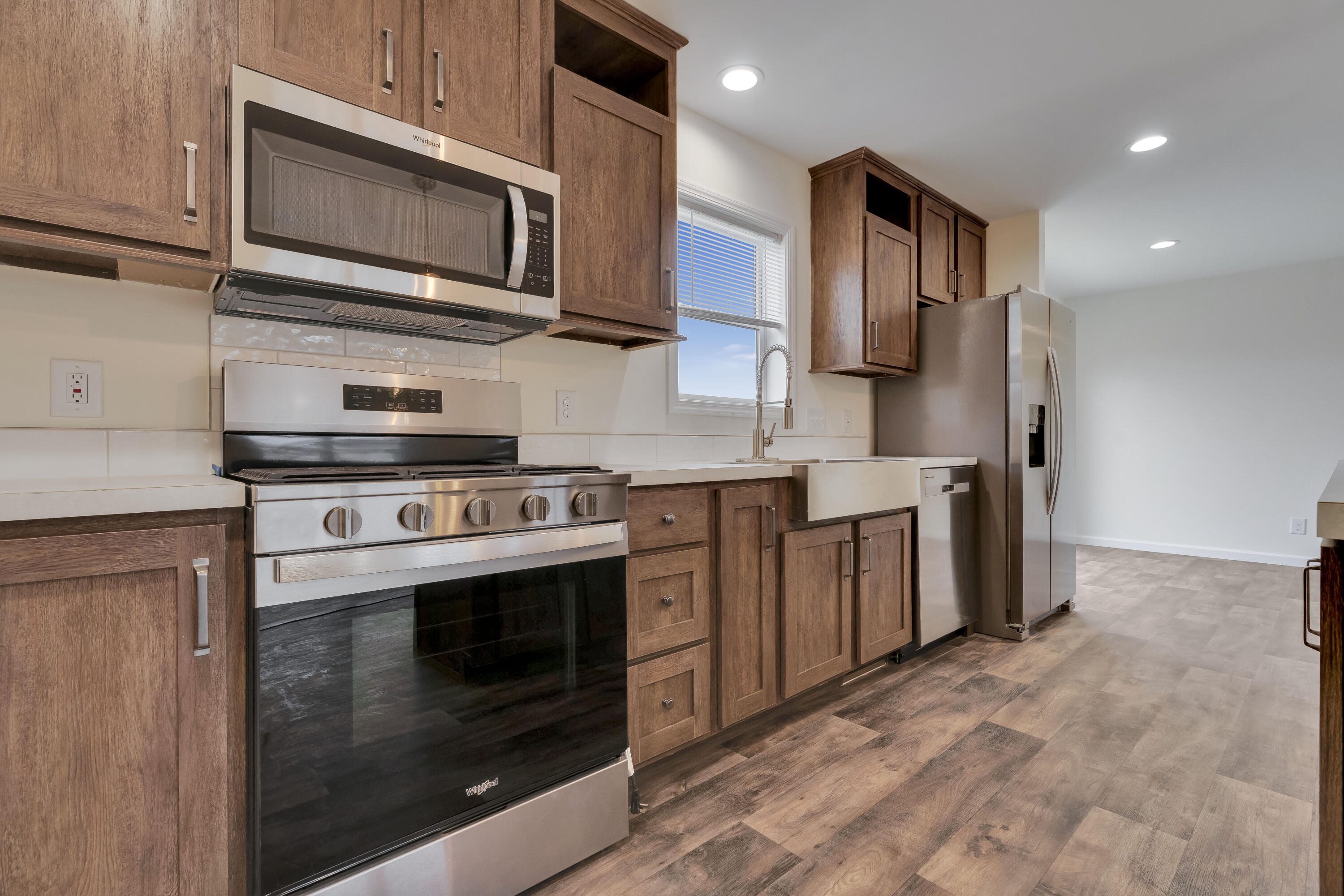 22 Colony Way