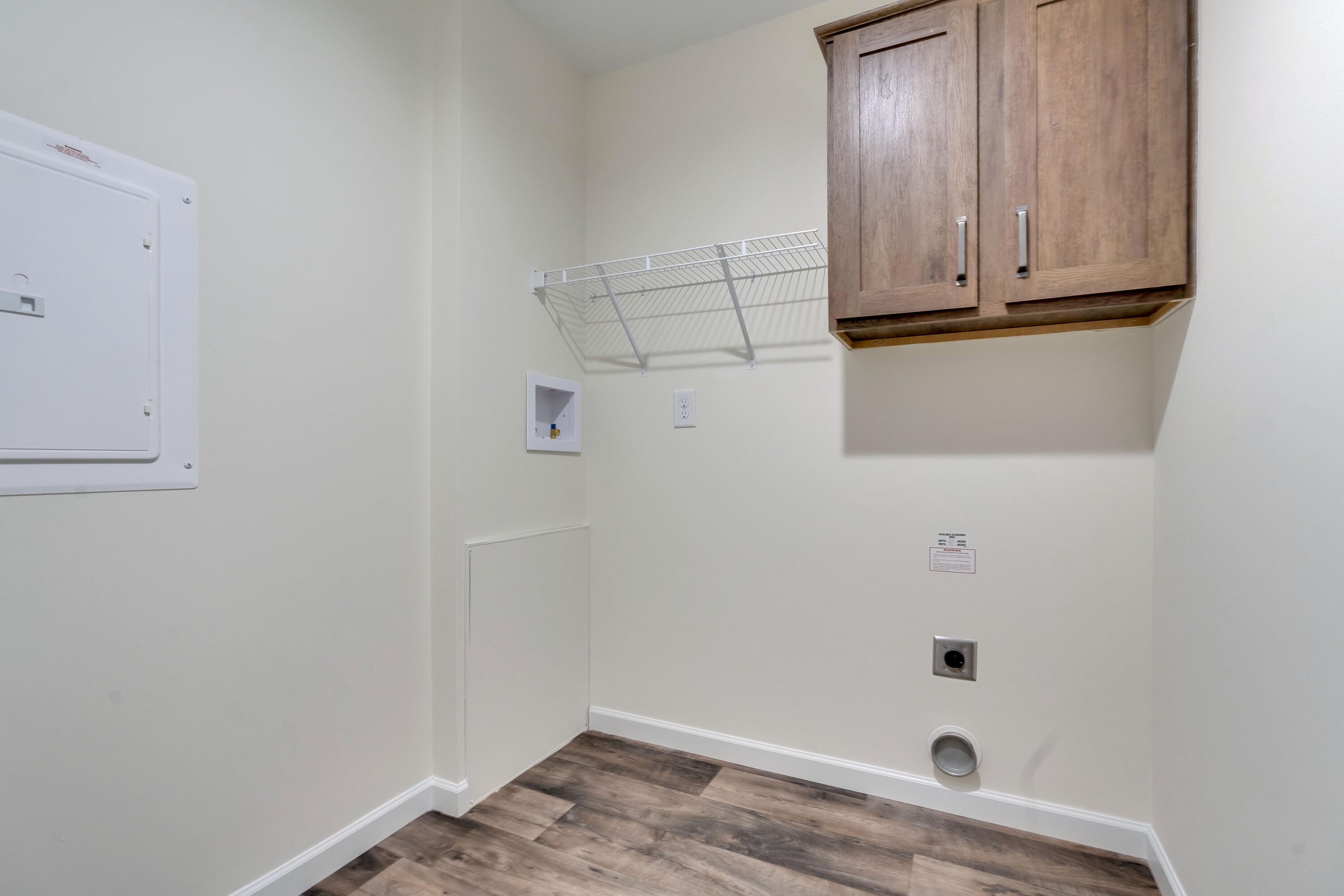 22 Colony Way