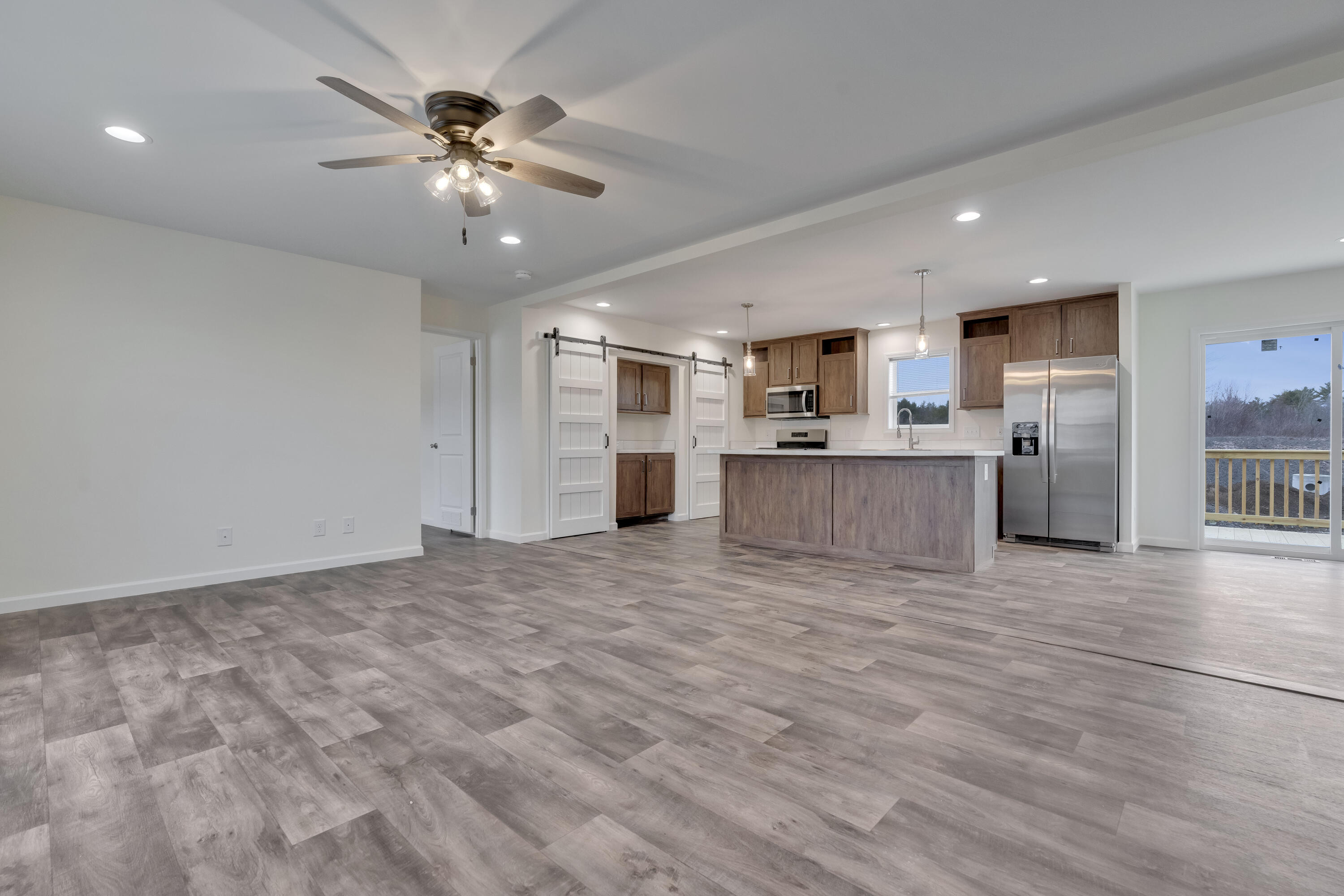 22 Colony Way