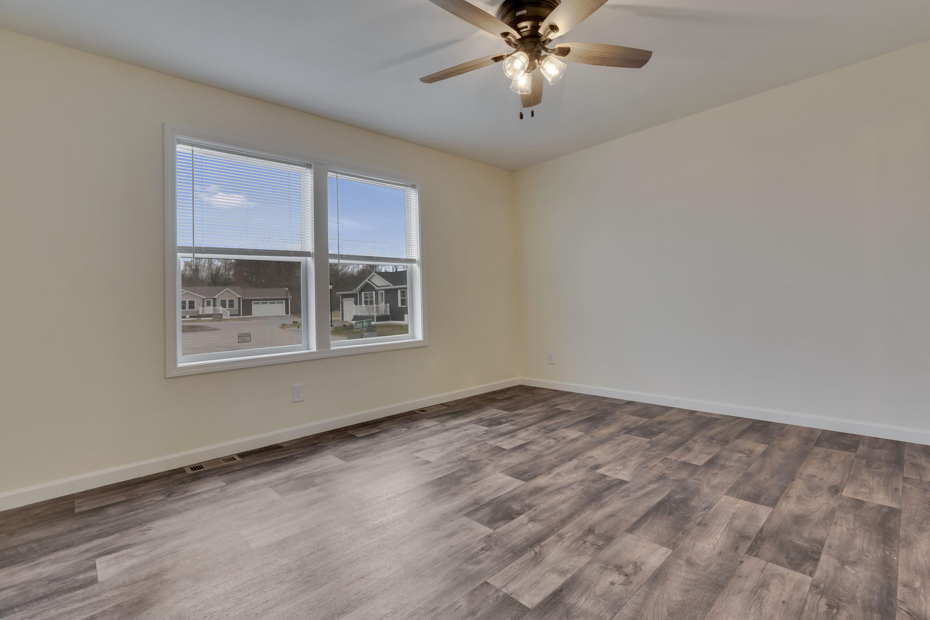 22 Colony Way