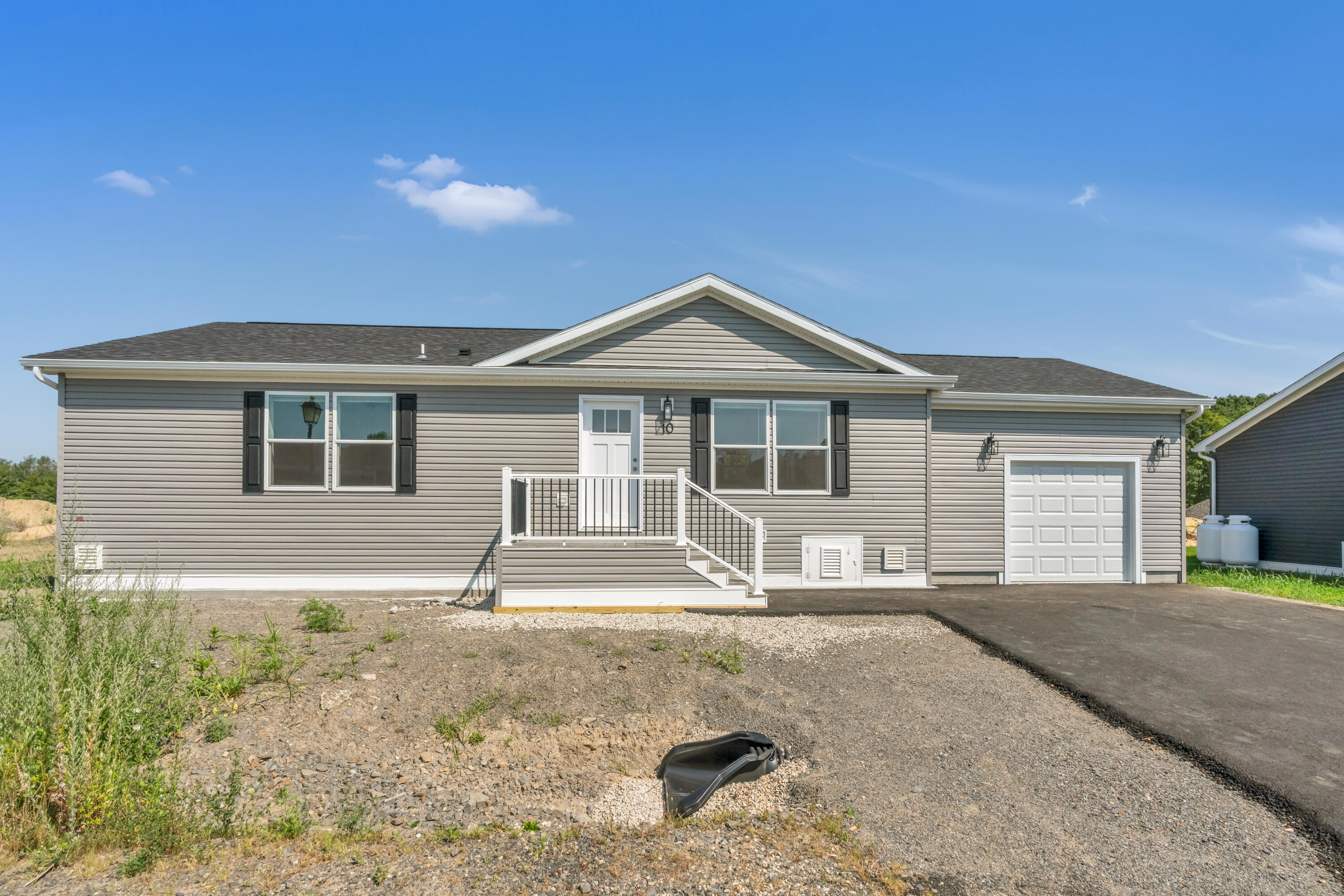 10 Colony Way Kittery Me 03904 20260409144516923767000000