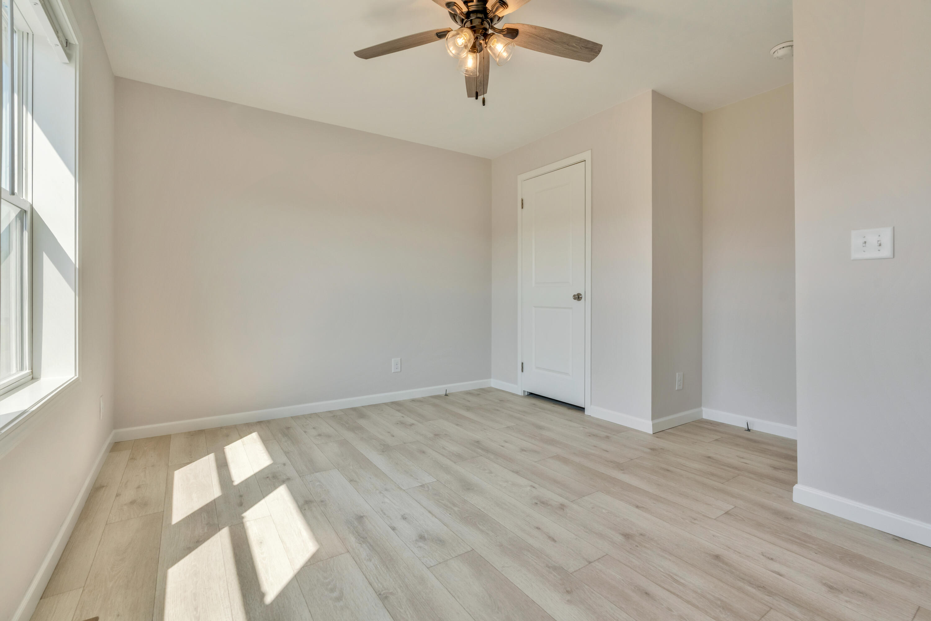 10 Colony Way