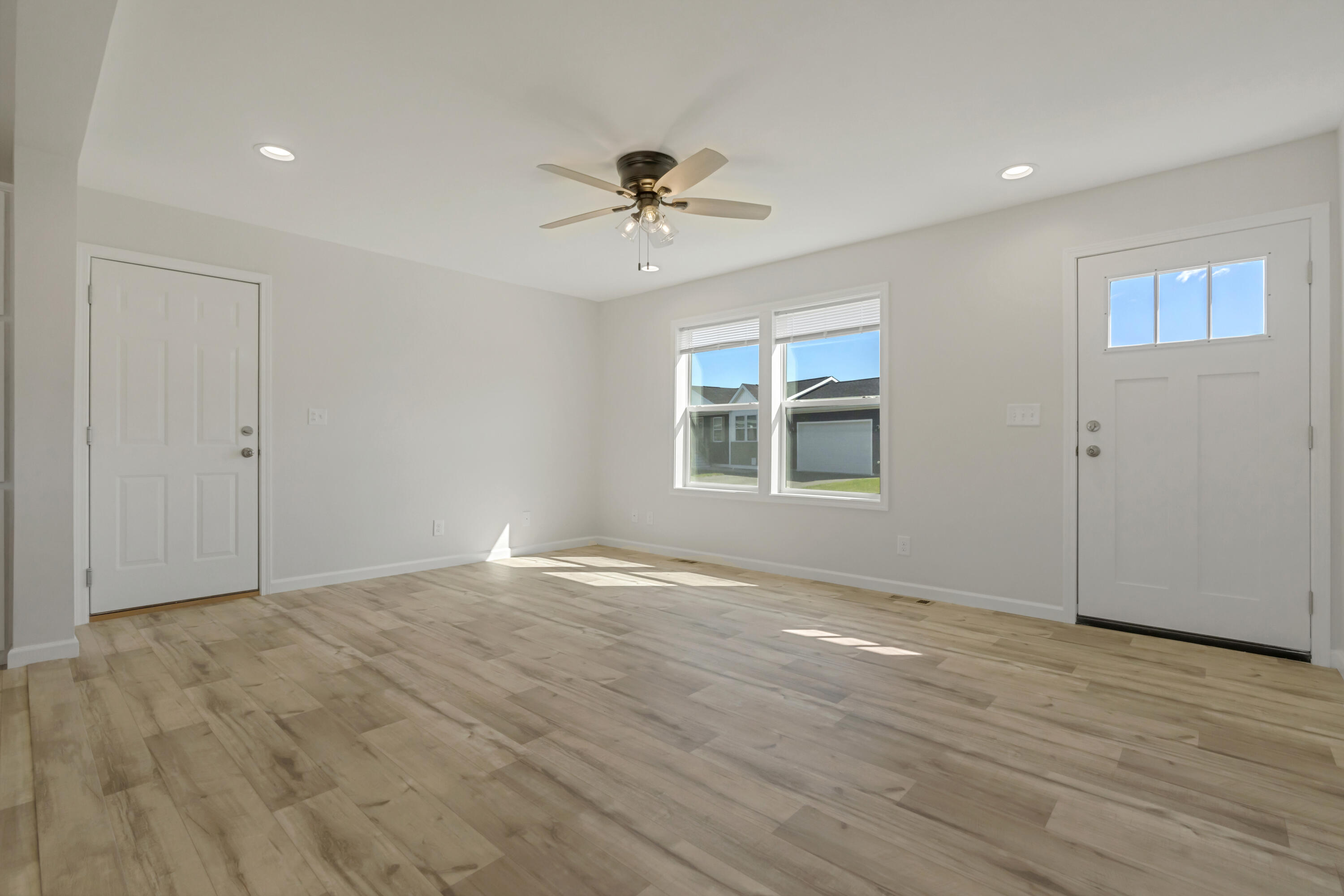 20 Colony Way