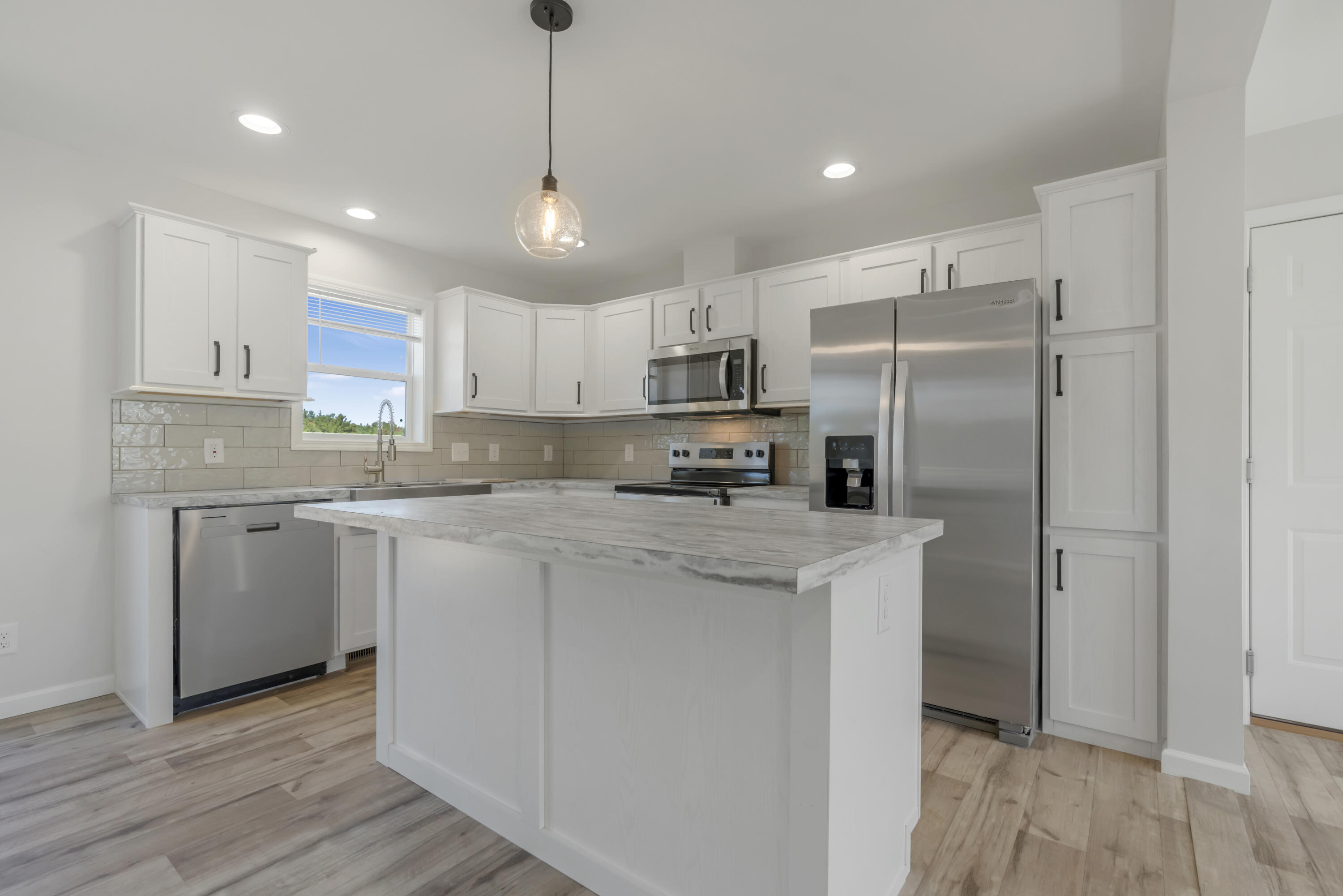 20 Colony Way