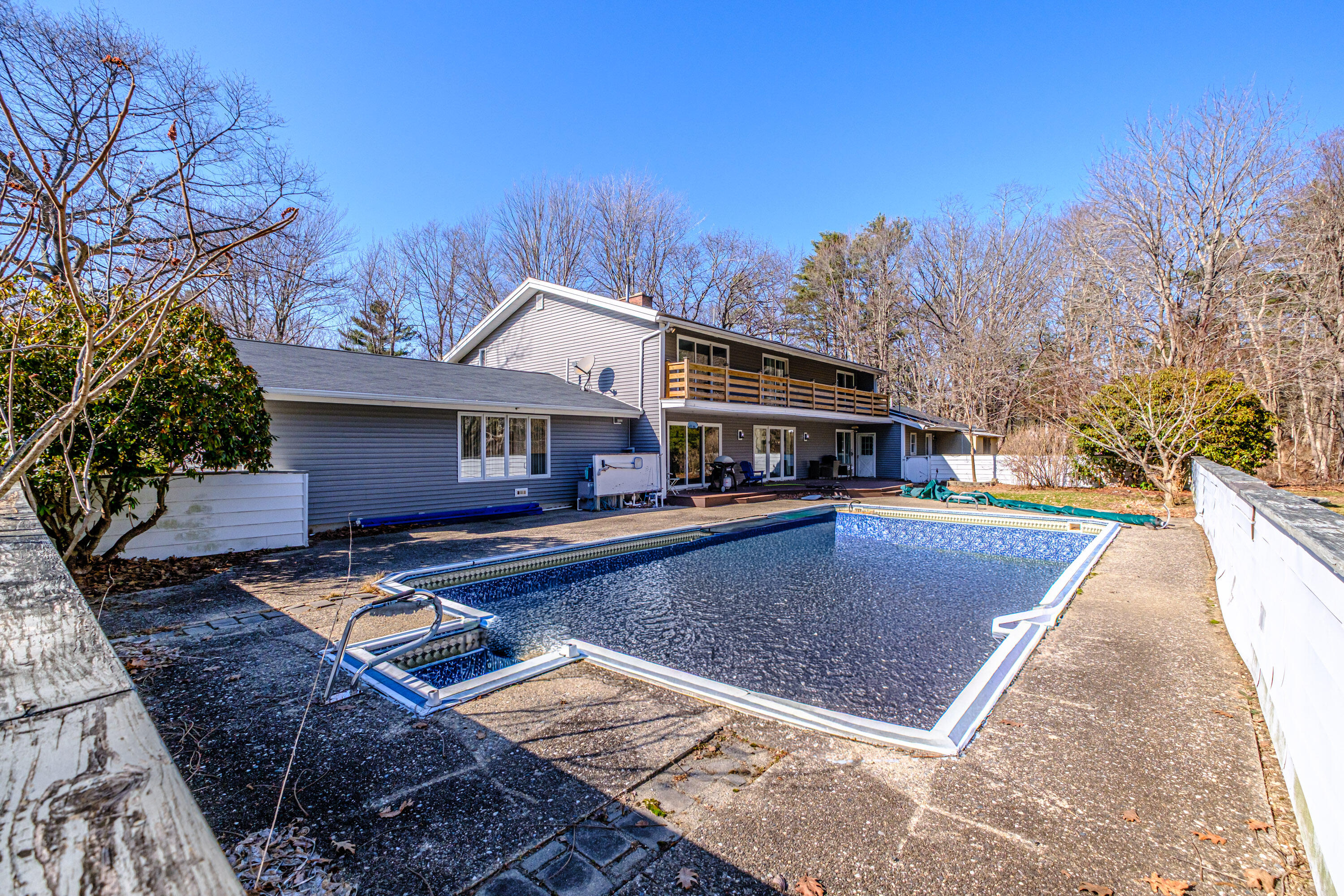 12 Sylvan Road