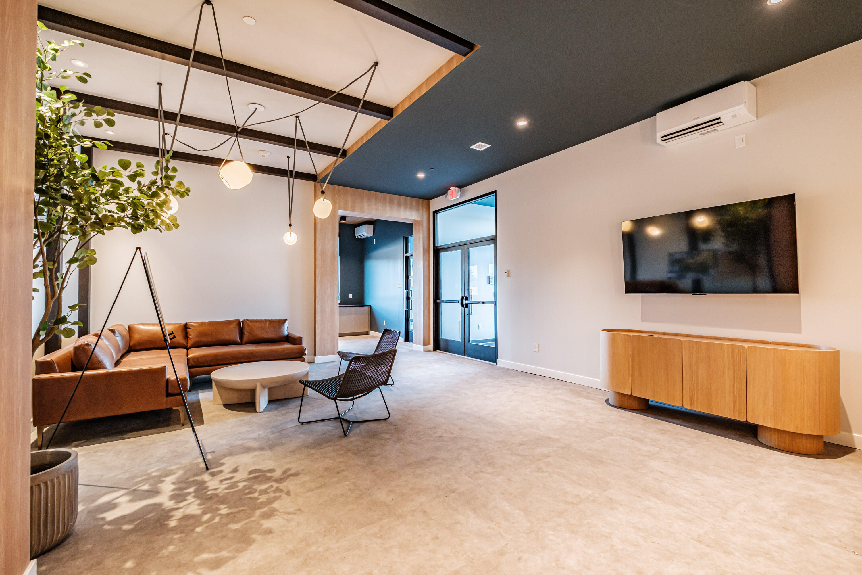 1 Cross Street 443