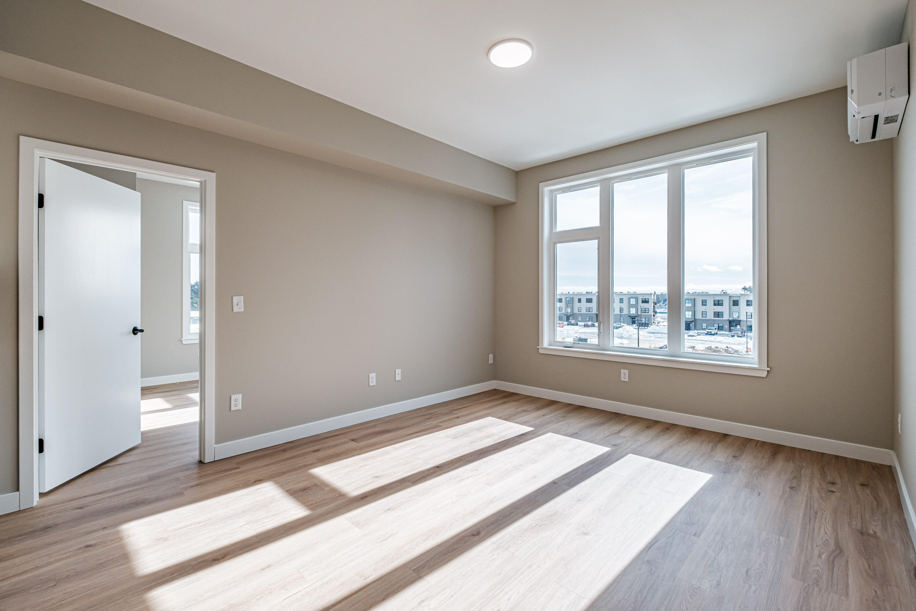 1 Cross Street 324