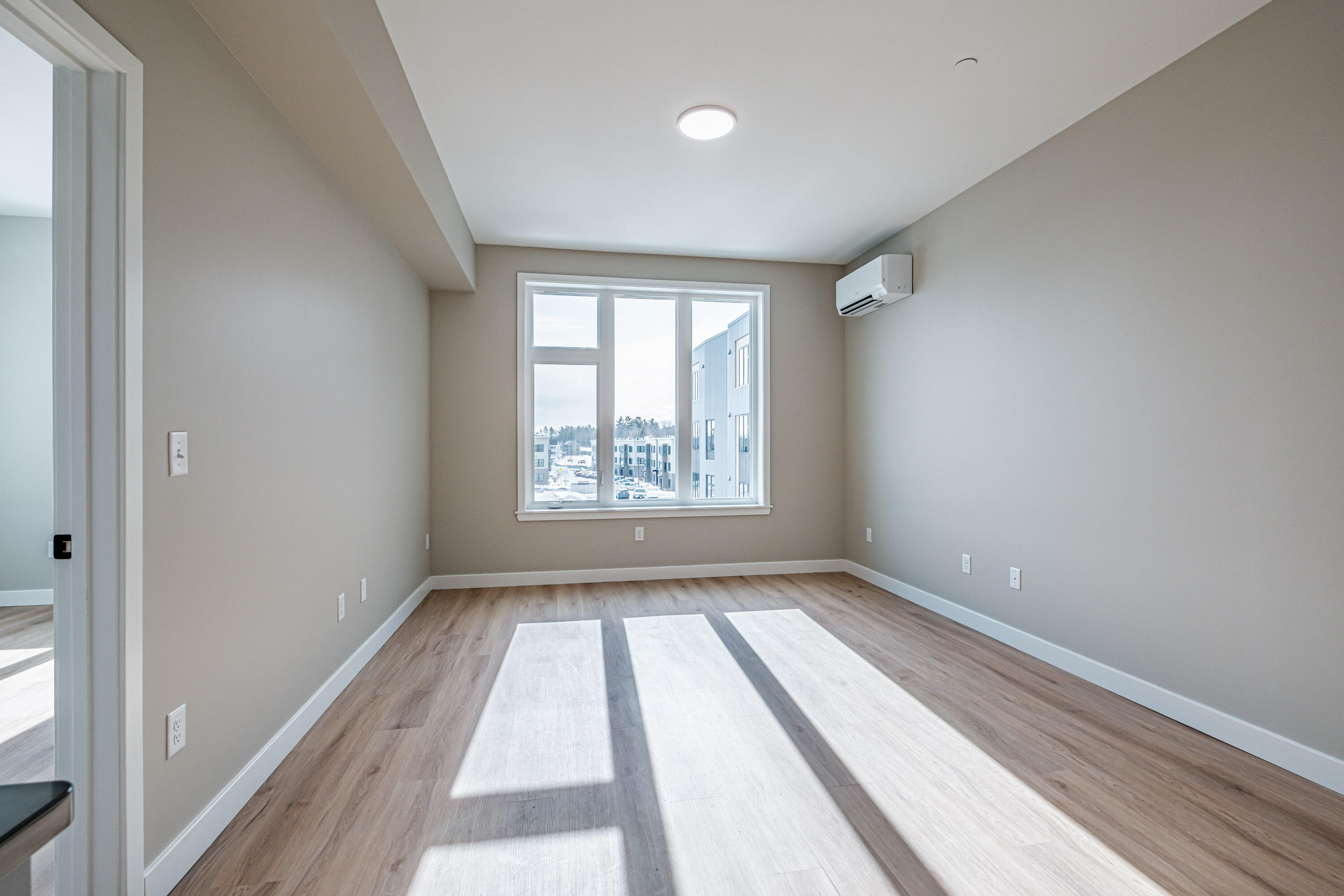 1 Cross Street 324