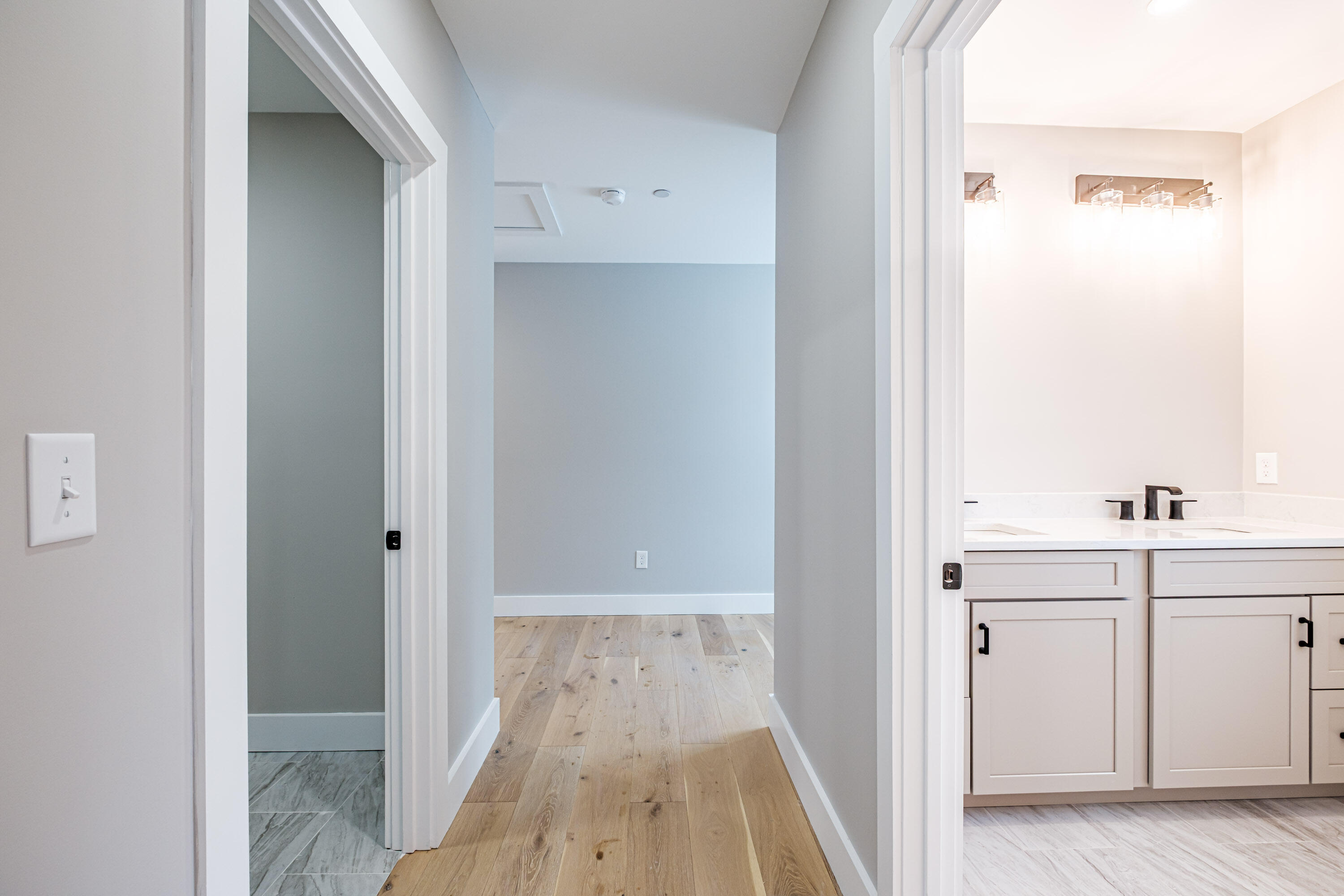 21 Fairway Commons Drive 5