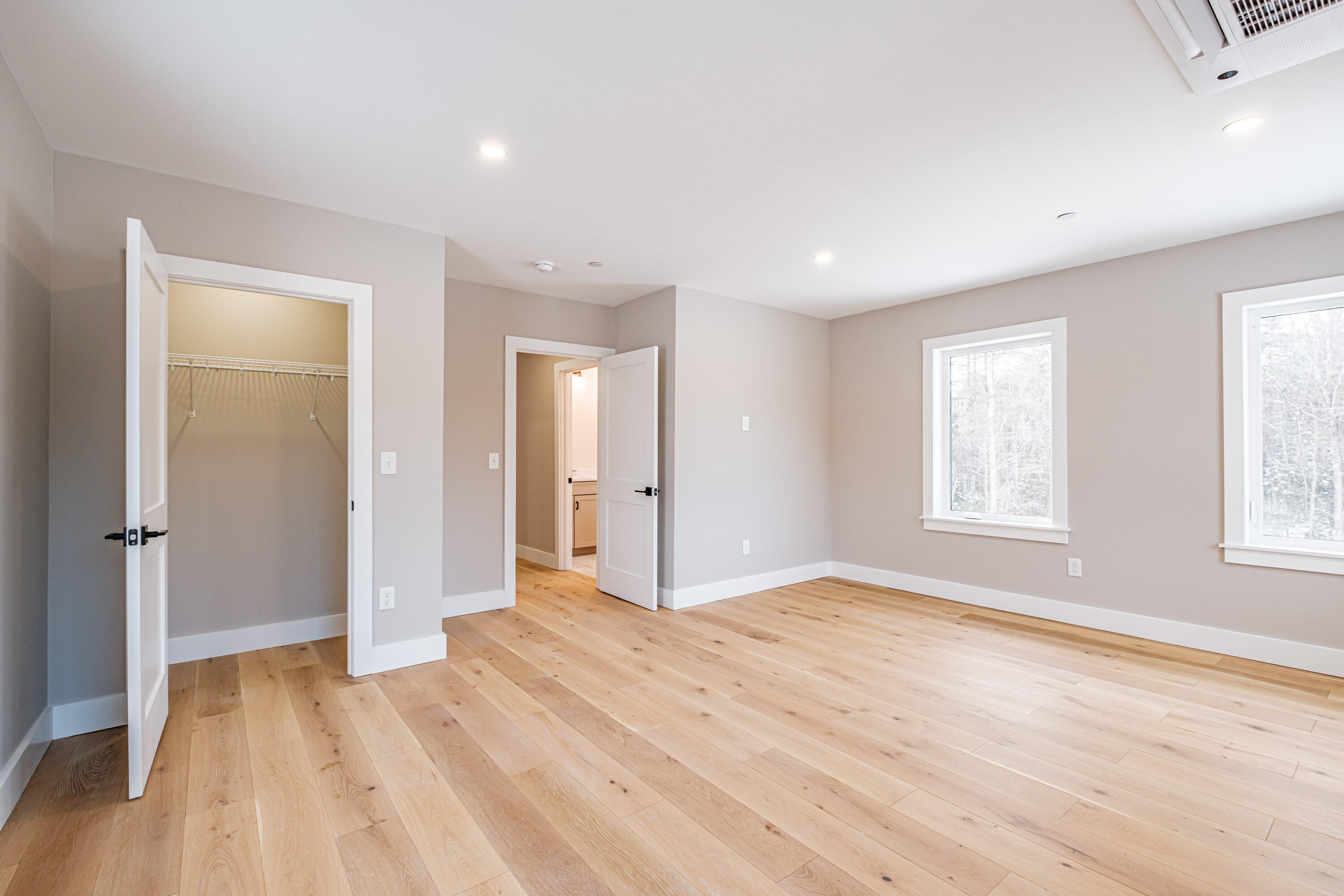 21 Fairway Commons Drive 5