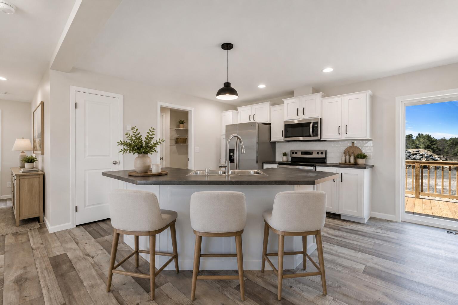 16 Colony Way