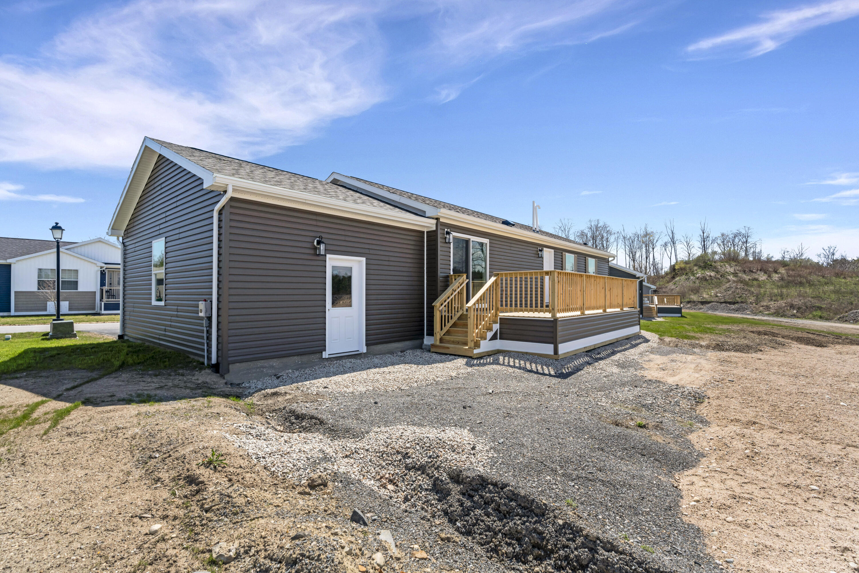 16 Colony Way