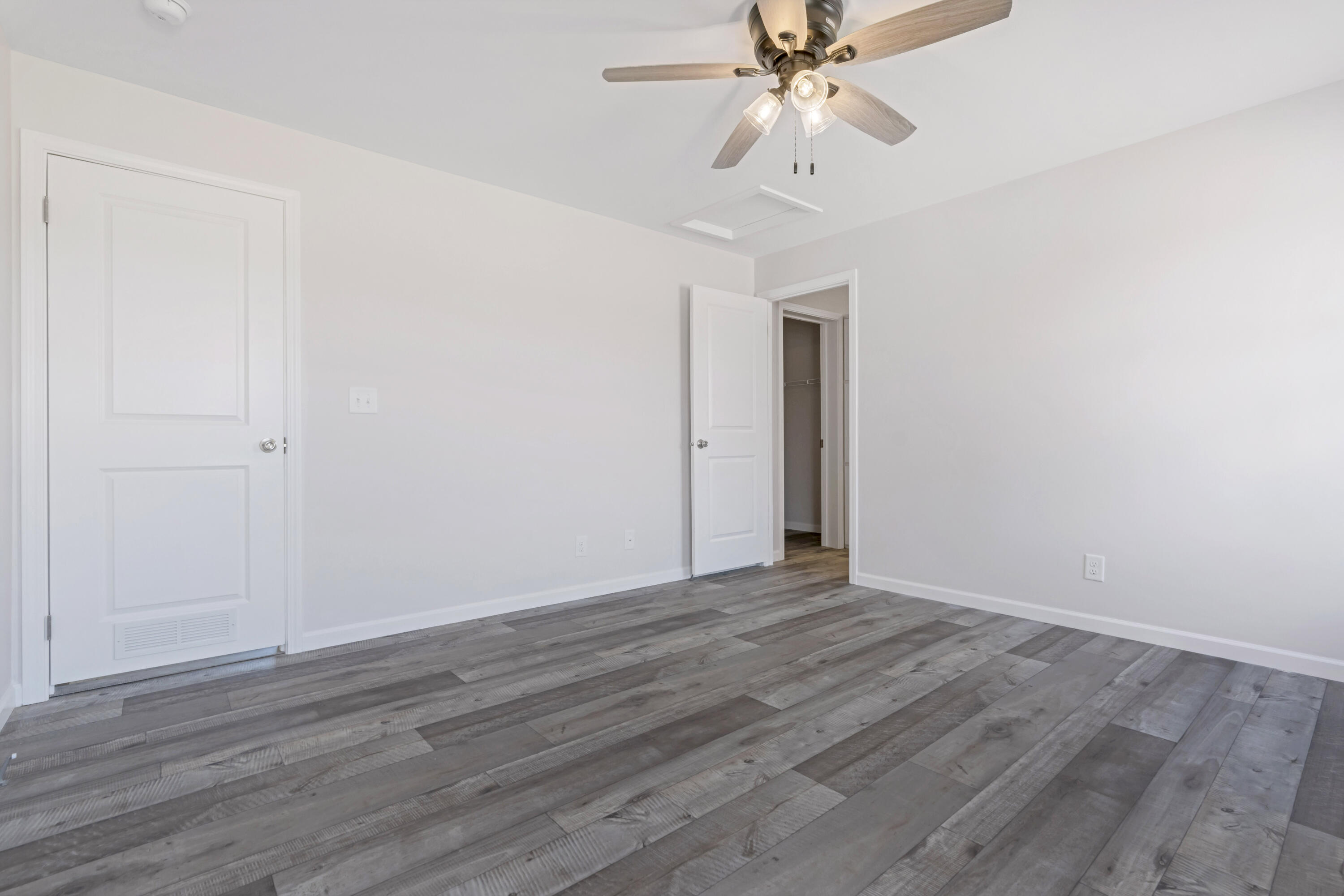 16 Colony Way