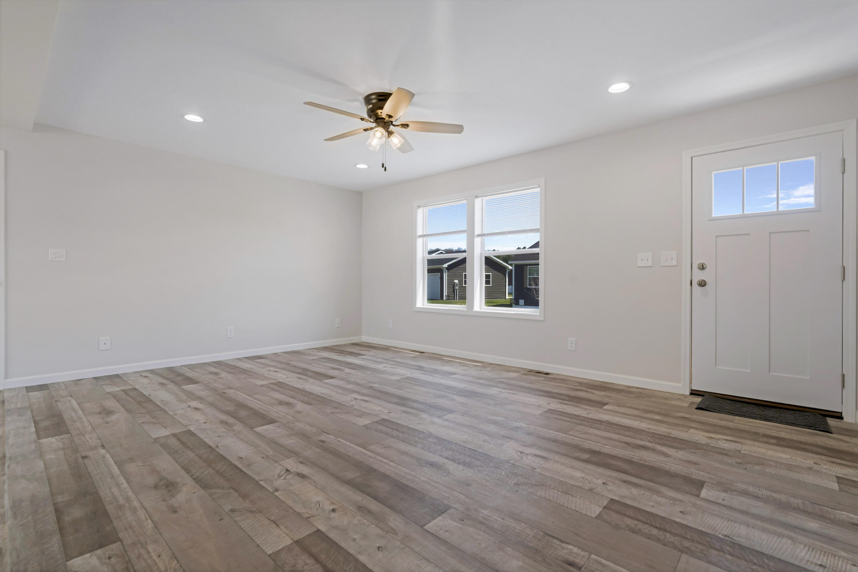 16 Colony Way
