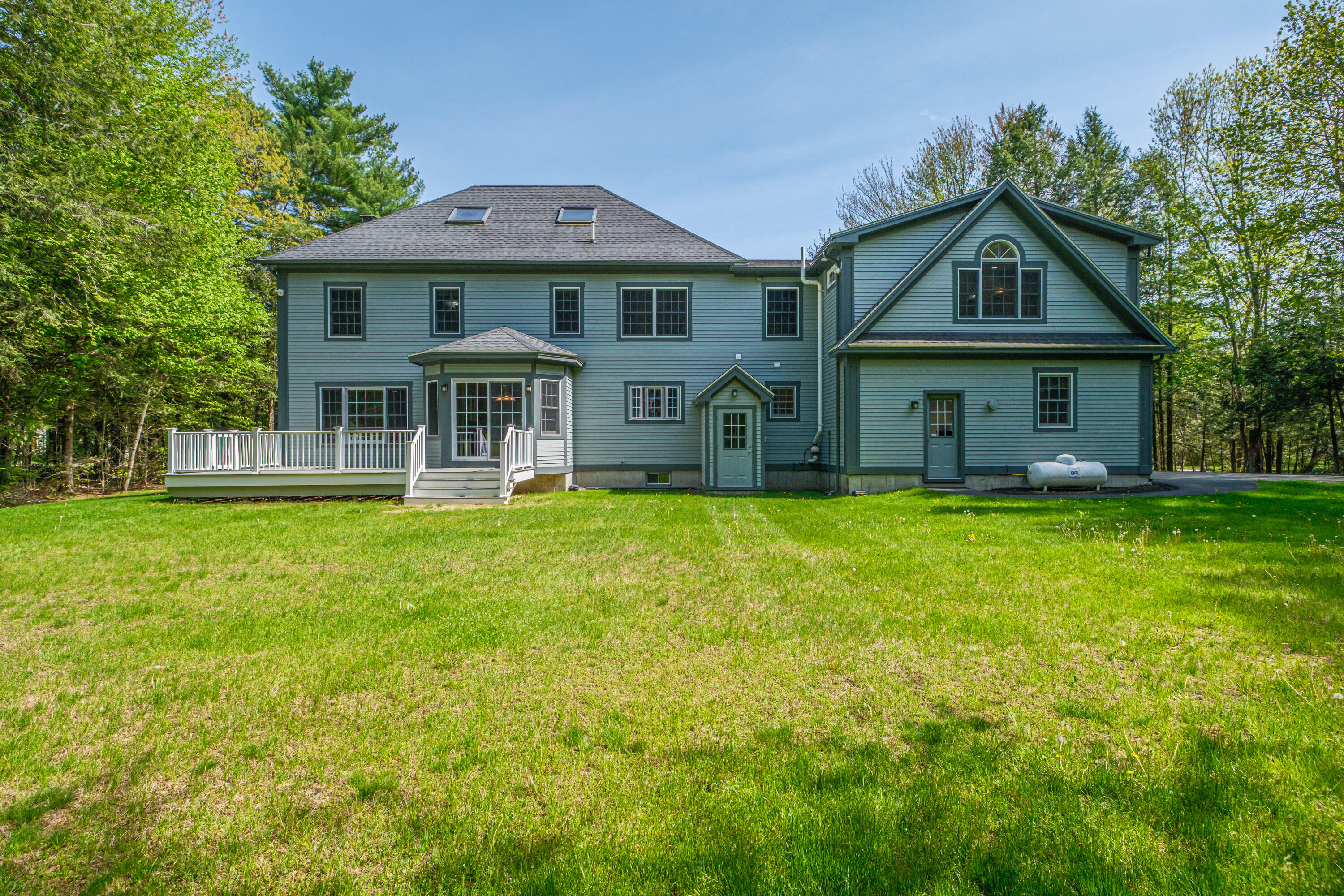 9 Laurel Ridge Road