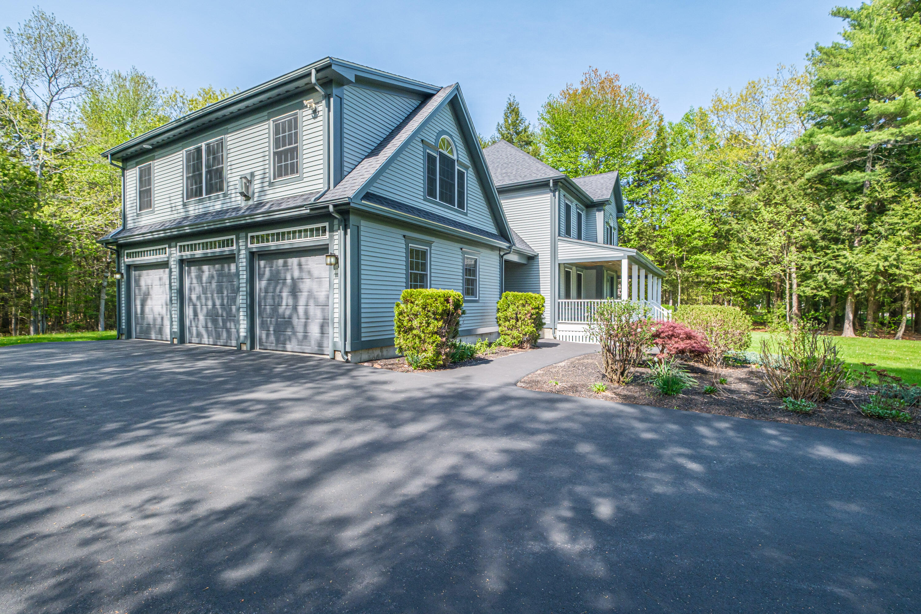9 Laurel Ridge Road