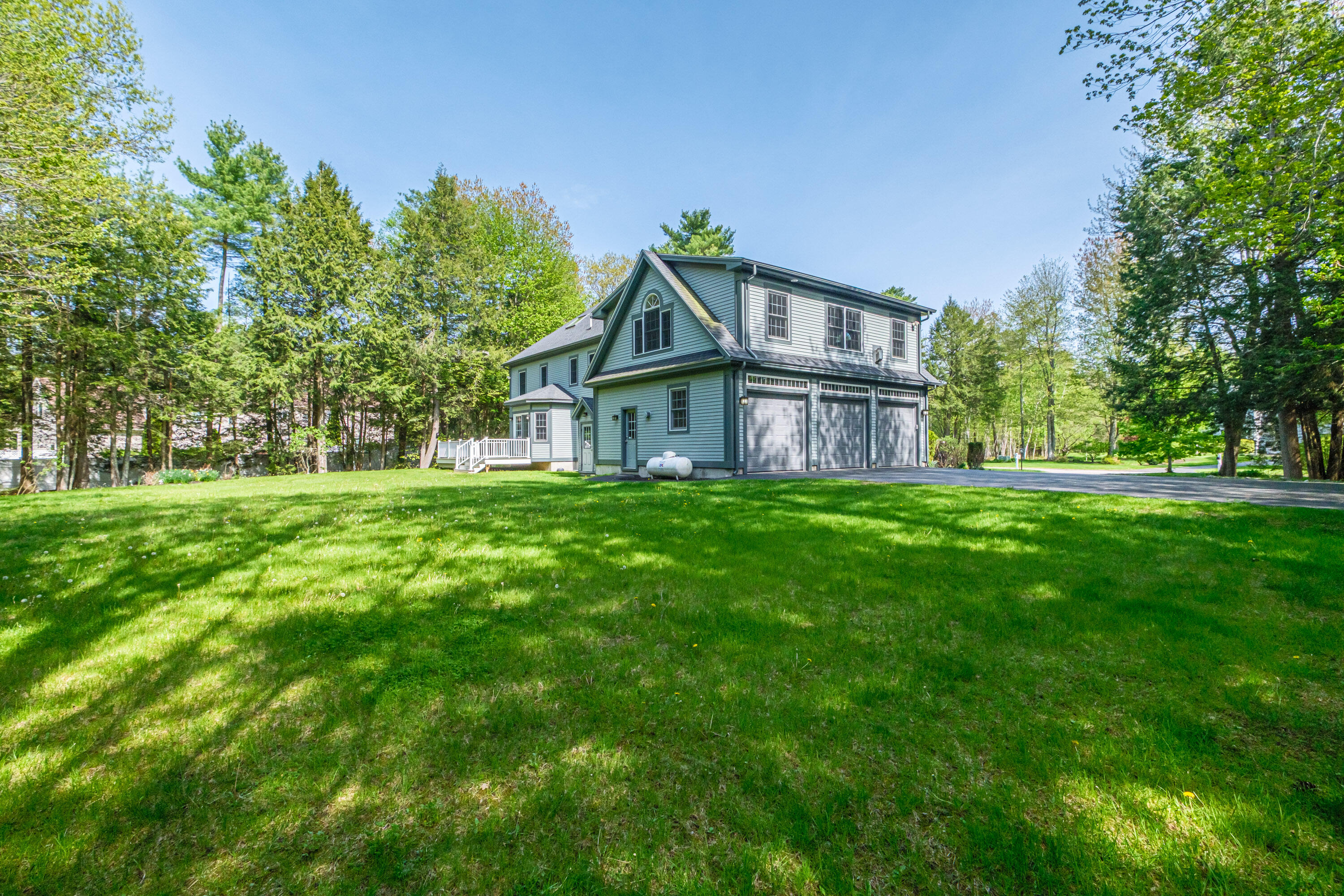 9 Laurel Ridge Road