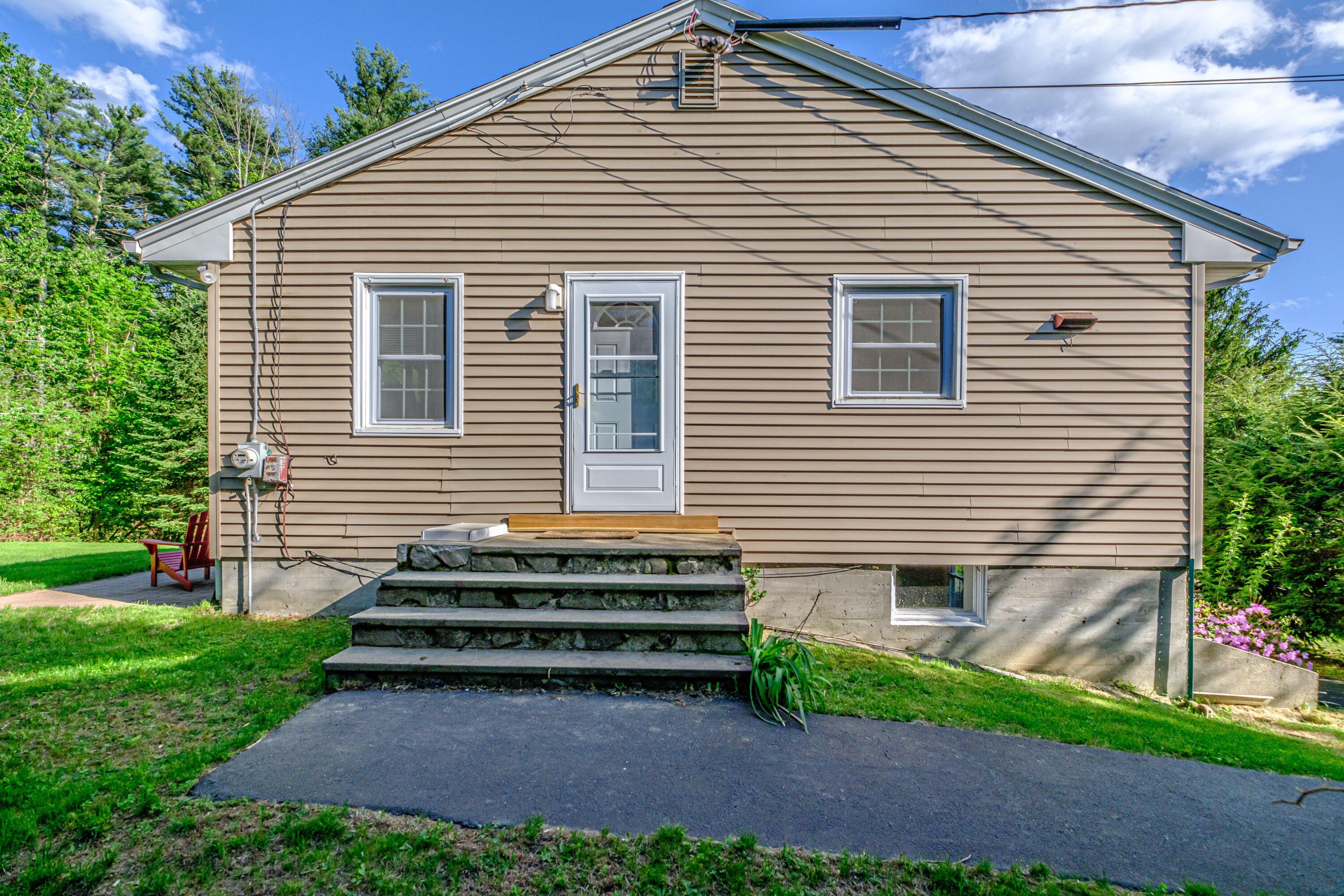1033 Bridgton Road