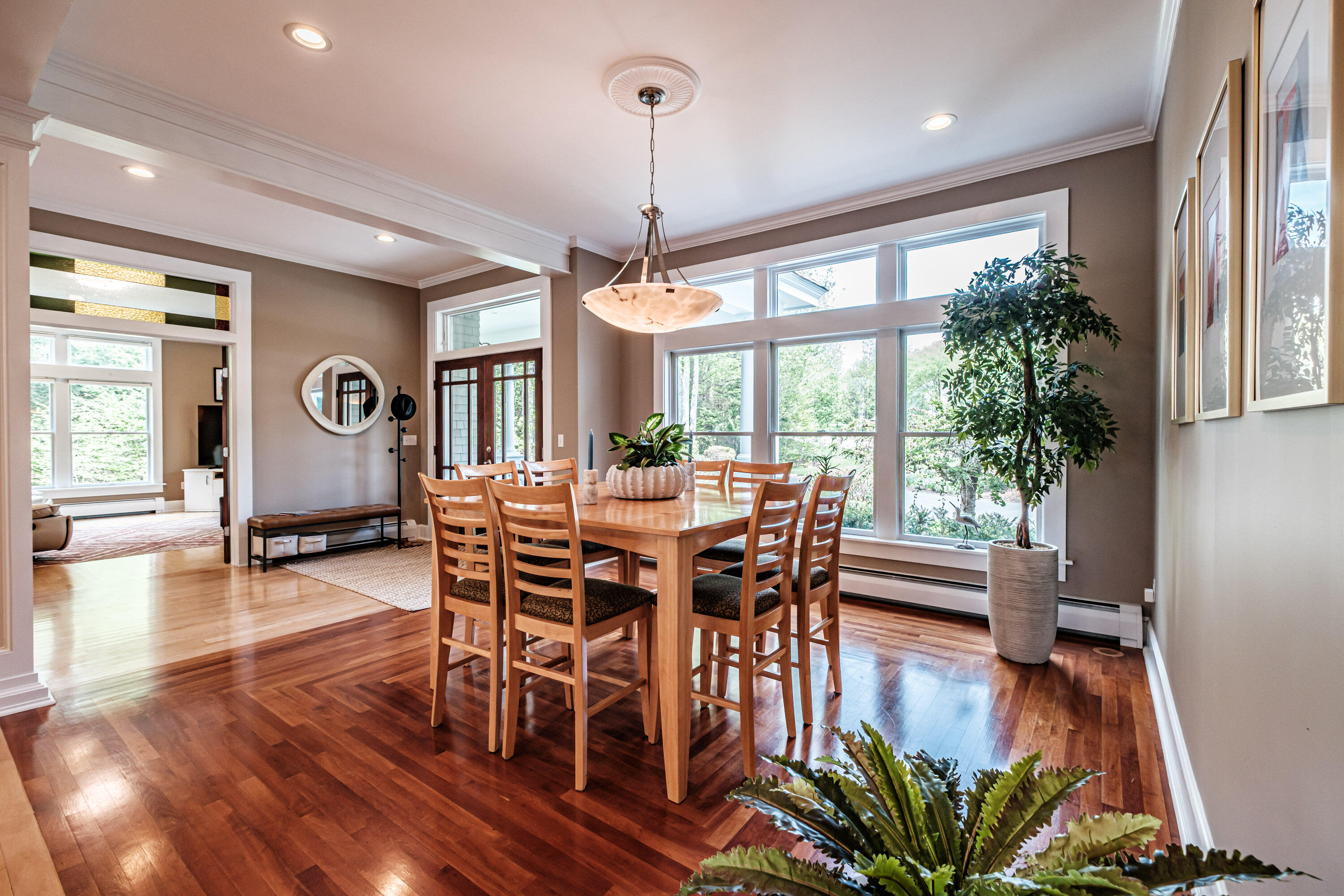 11 Silver Brook Circle