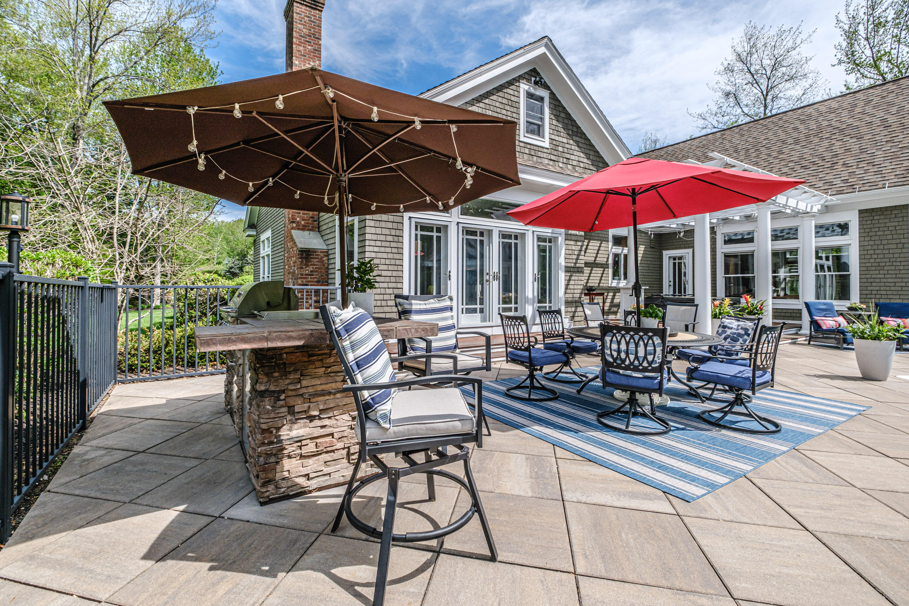 11 Silver Brook Circle