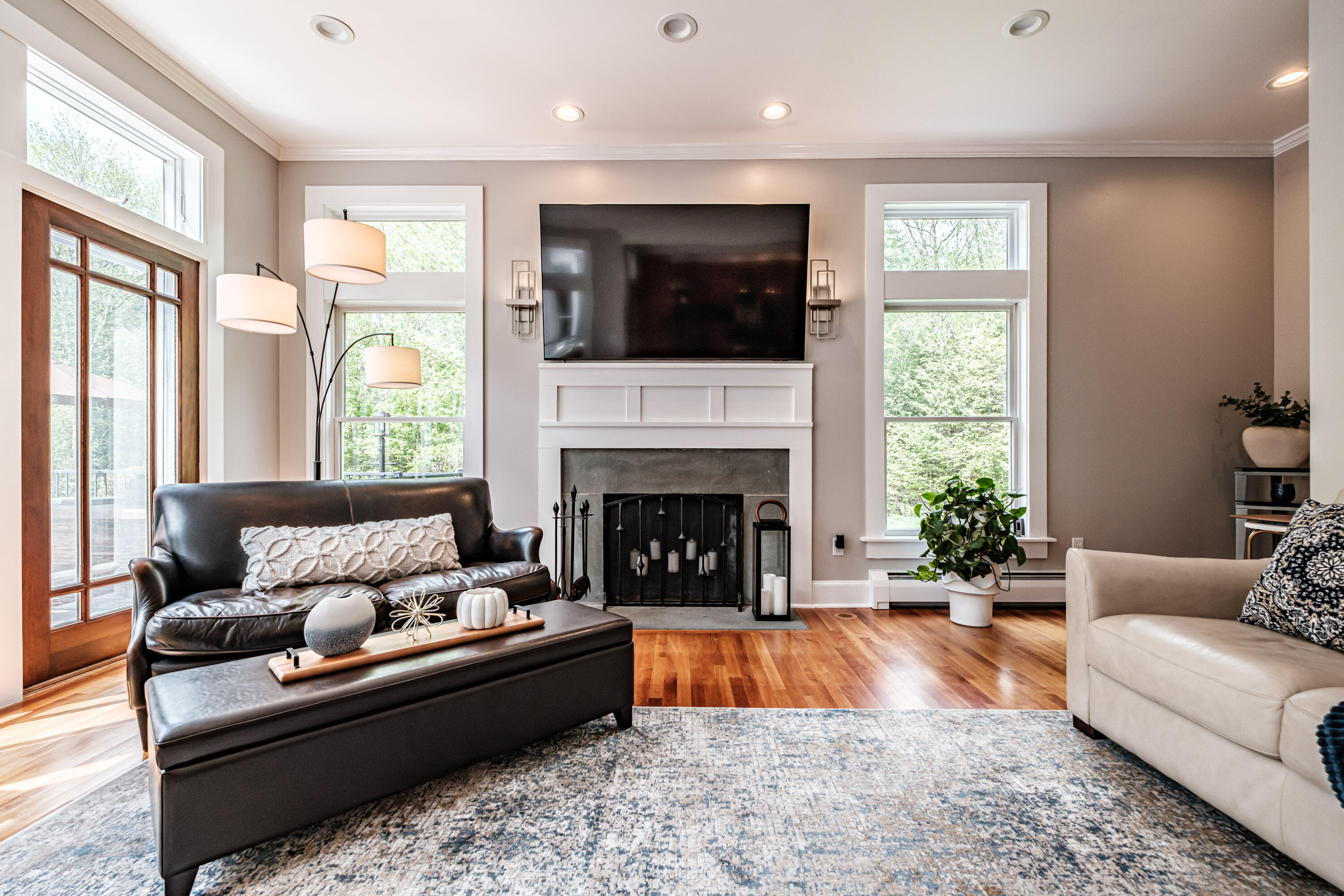 11 Silver Brook Circle